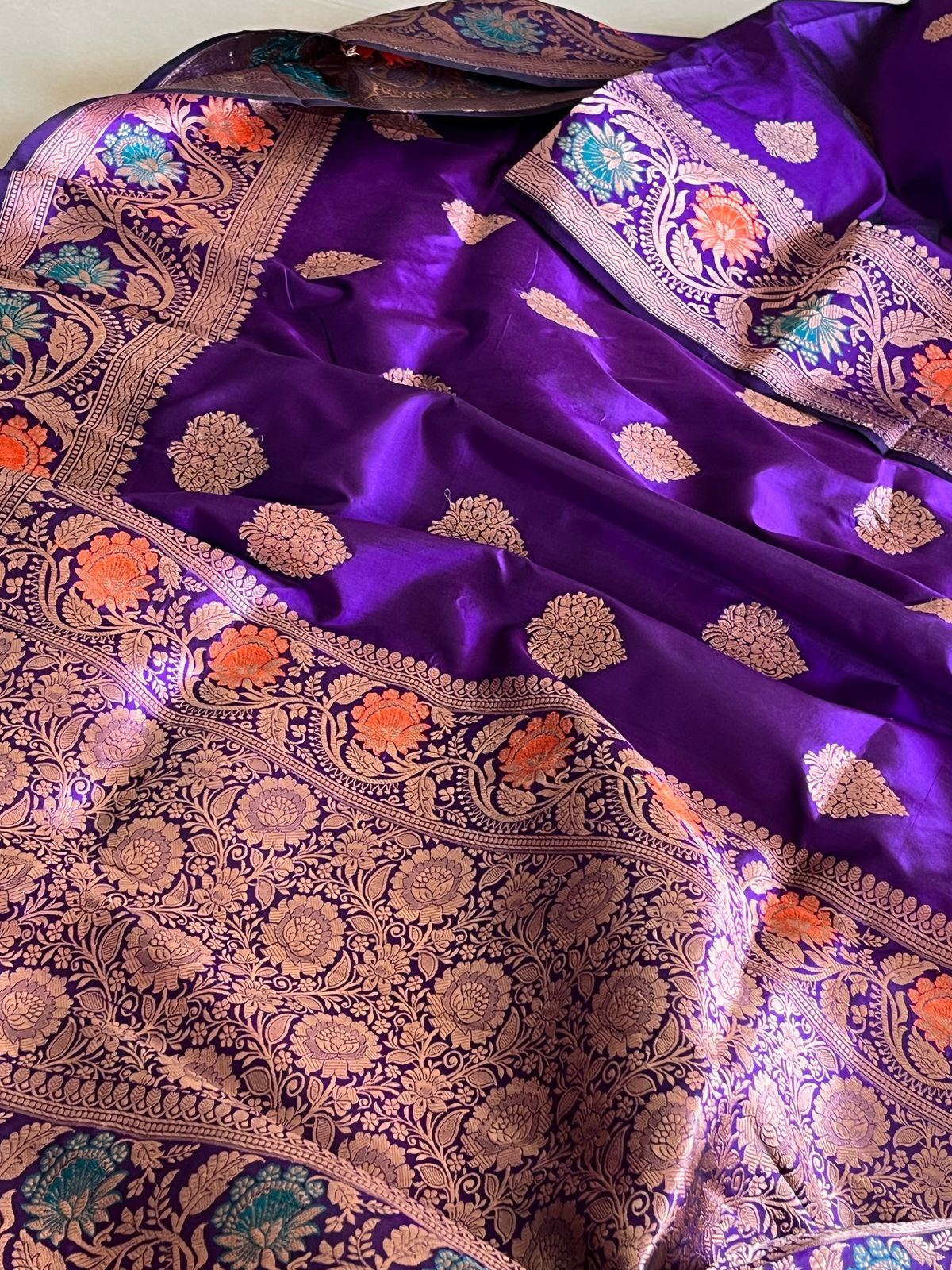 Pure Handloom Banarasi Katan Silk saree - Royal Purple