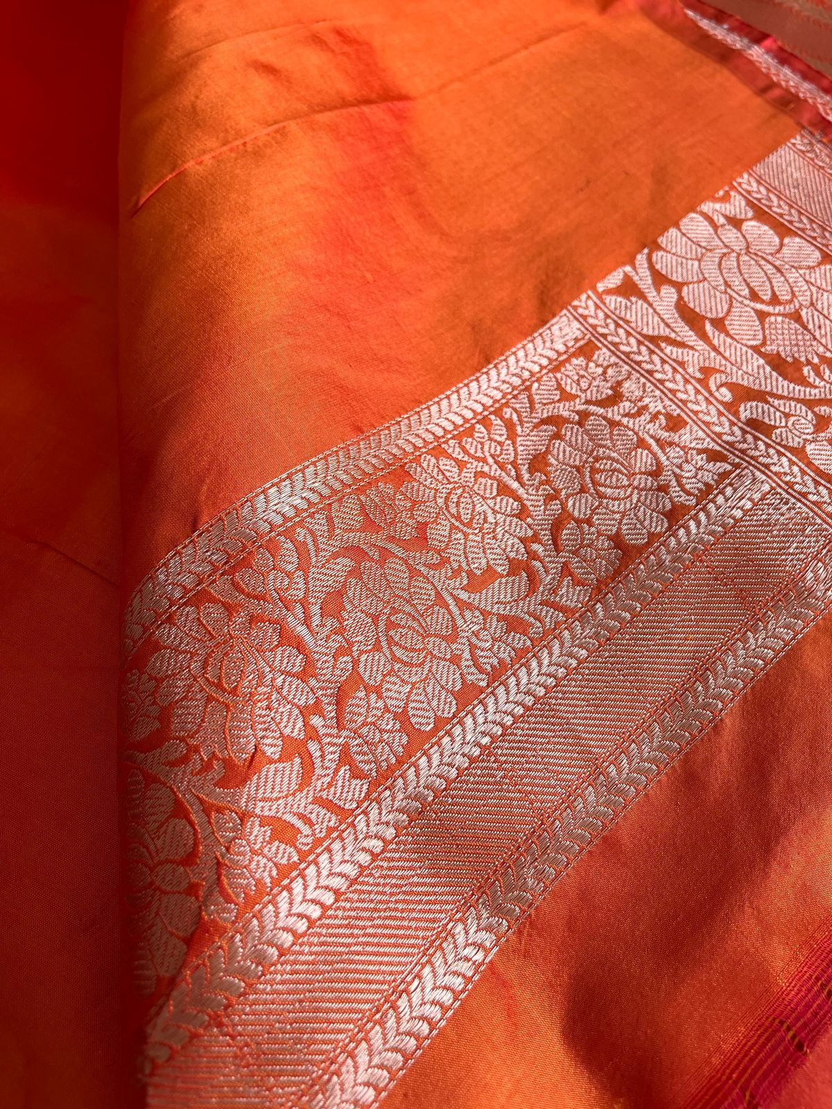 Pure Katan Silk Handwoven Banarasi Saree - Orange