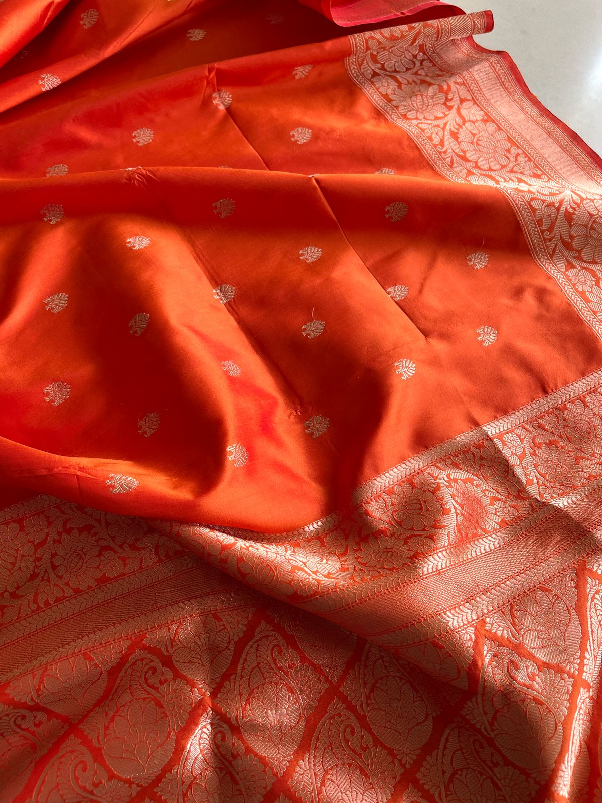 Pure Katan Silk Handwoven Banarasi Saree - Orange