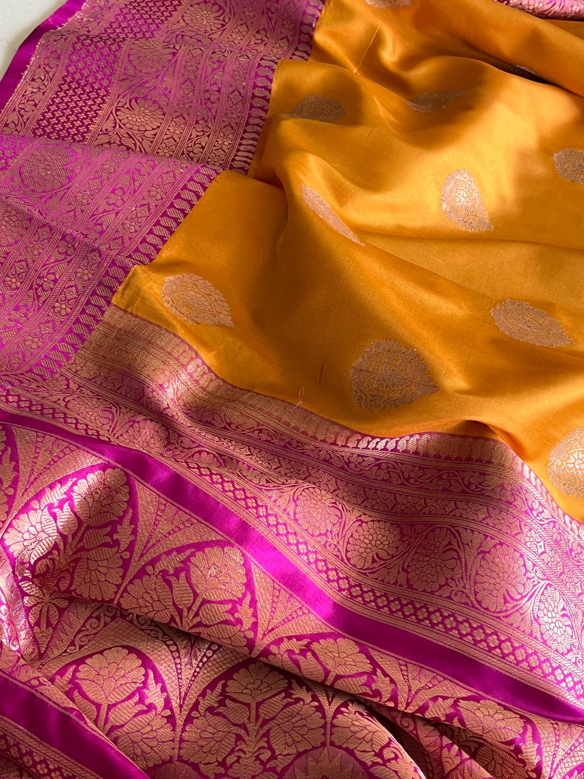 Pure Handloom Banarasi Katan Silk saree - Yellow and Purple