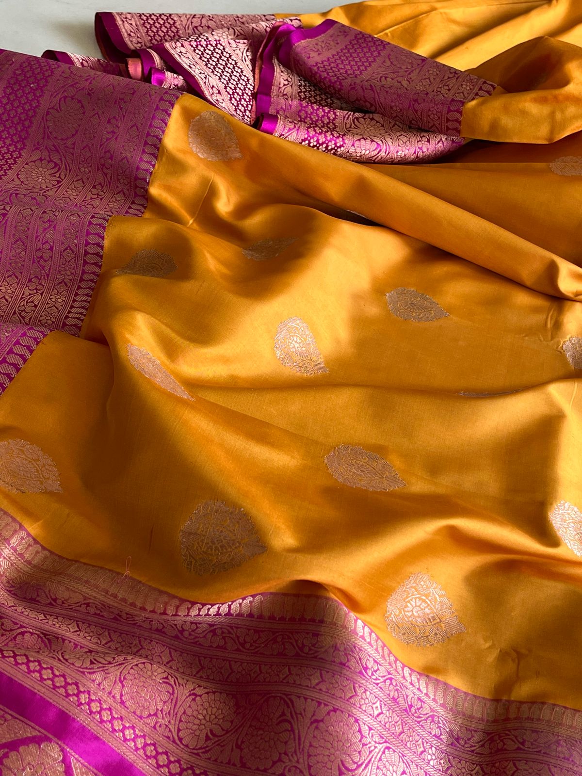 Pure Handloom Banarasi Katan Silk saree - Yellow and Purple