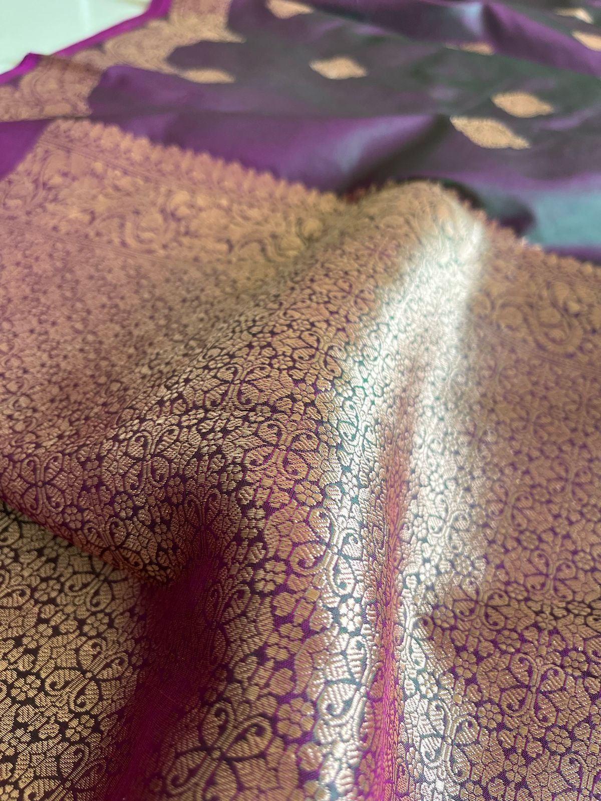 Pure Handloom Banarasi Katan Silk saree - Green with tinge of Purple