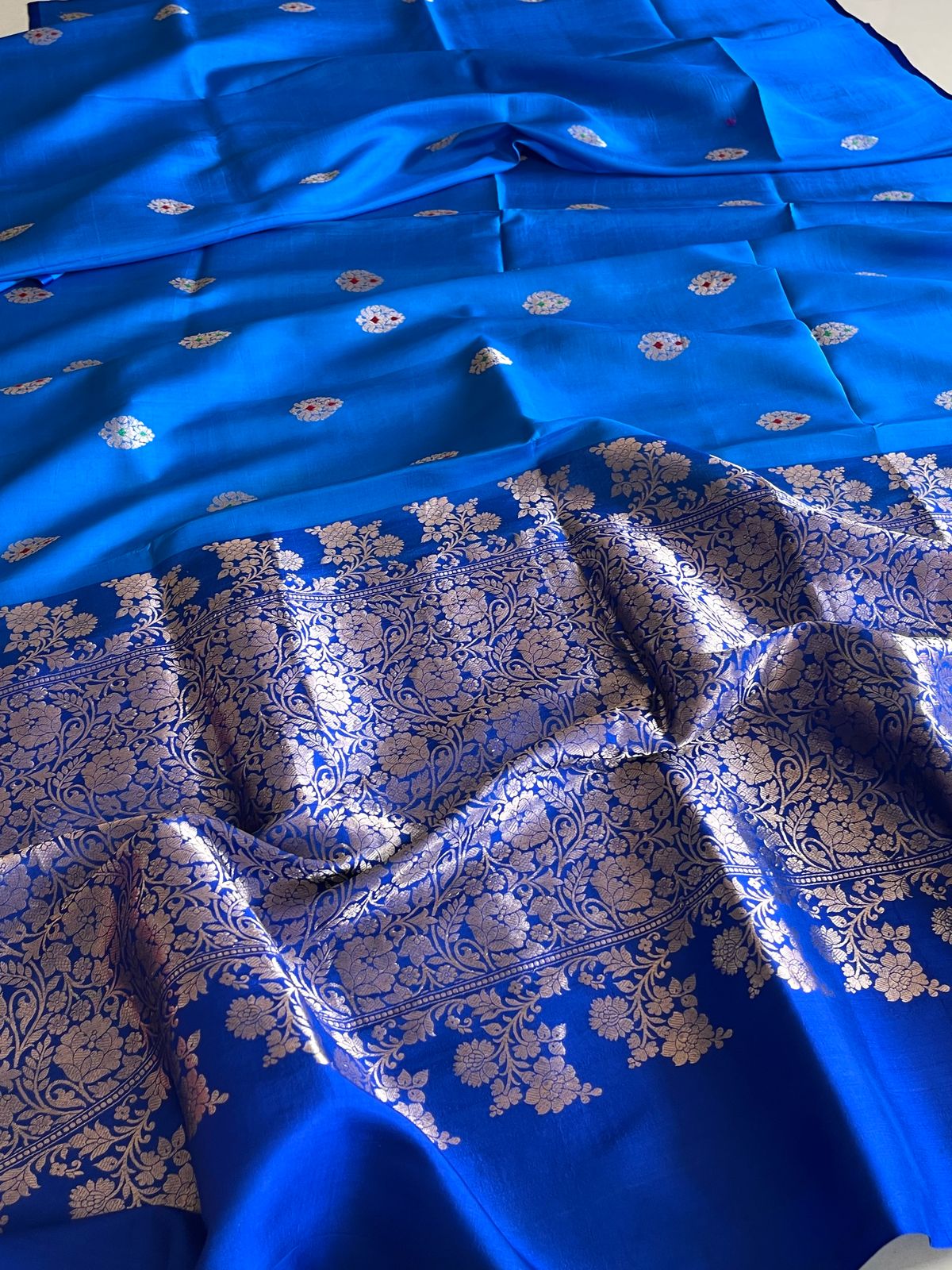 Pure Handloom Banarasi Katan Silk saree - Electric Blue
