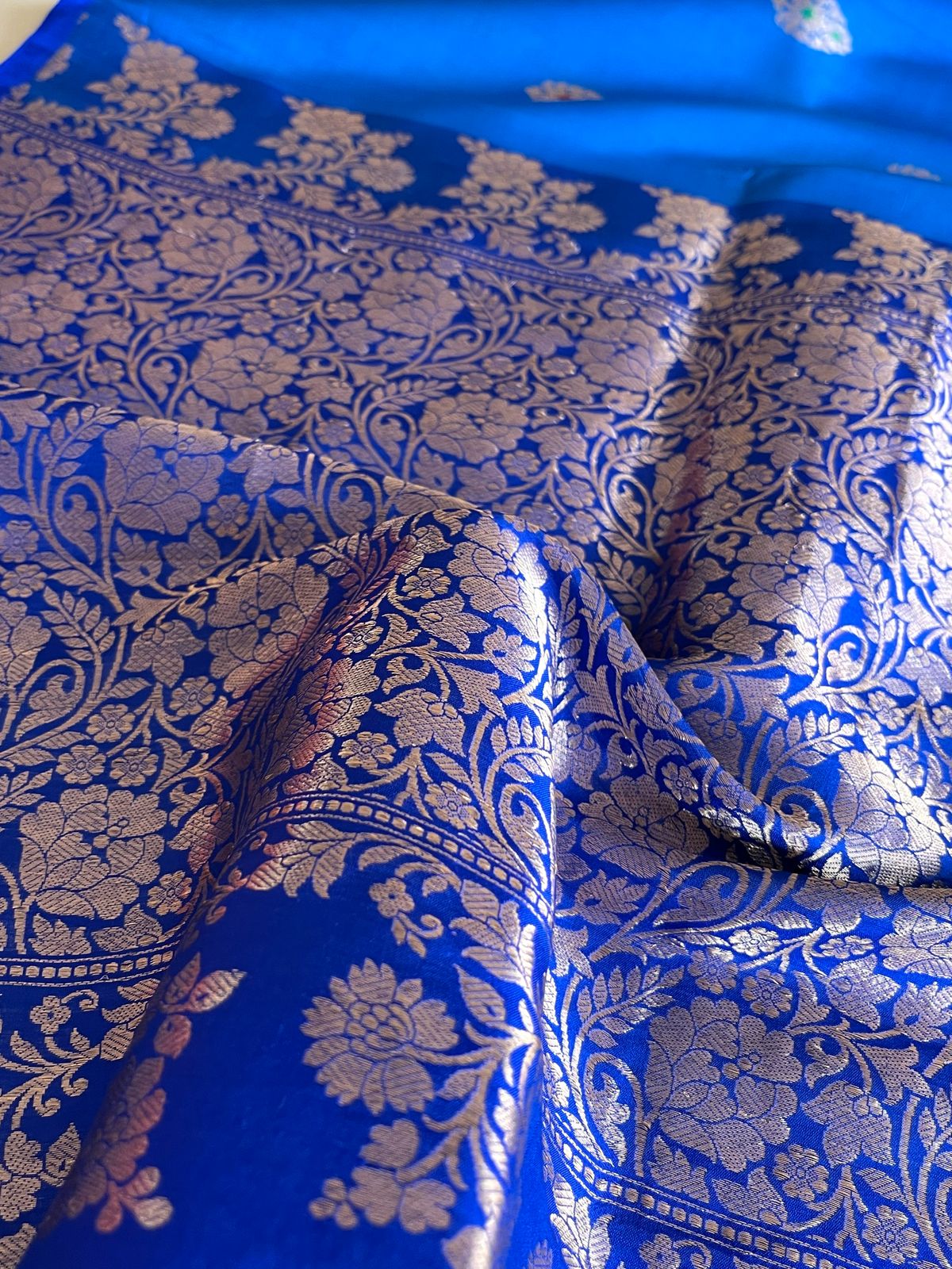 Pure Handloom Banarasi Katan Silk saree - Electric Blue