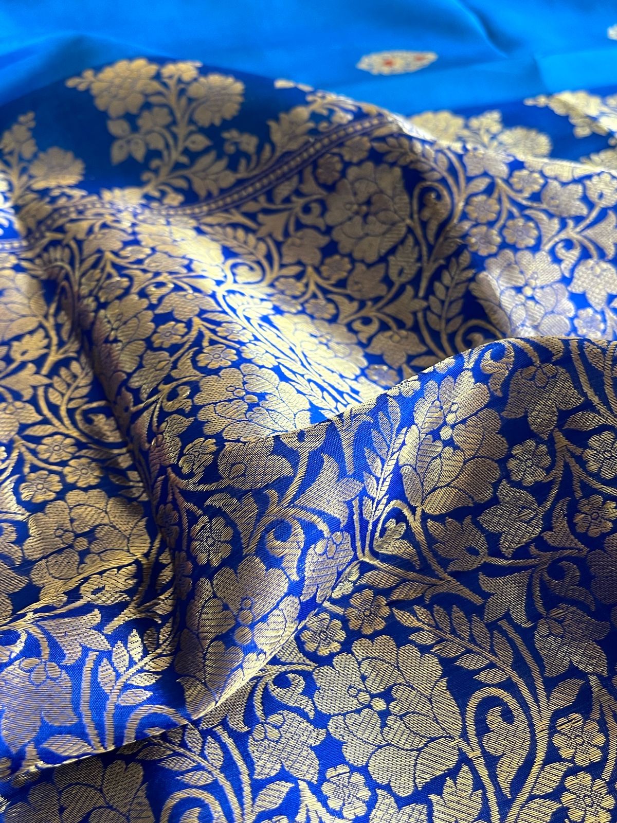 Pure Handloom Banarasi Katan Silk saree - Electric Blue