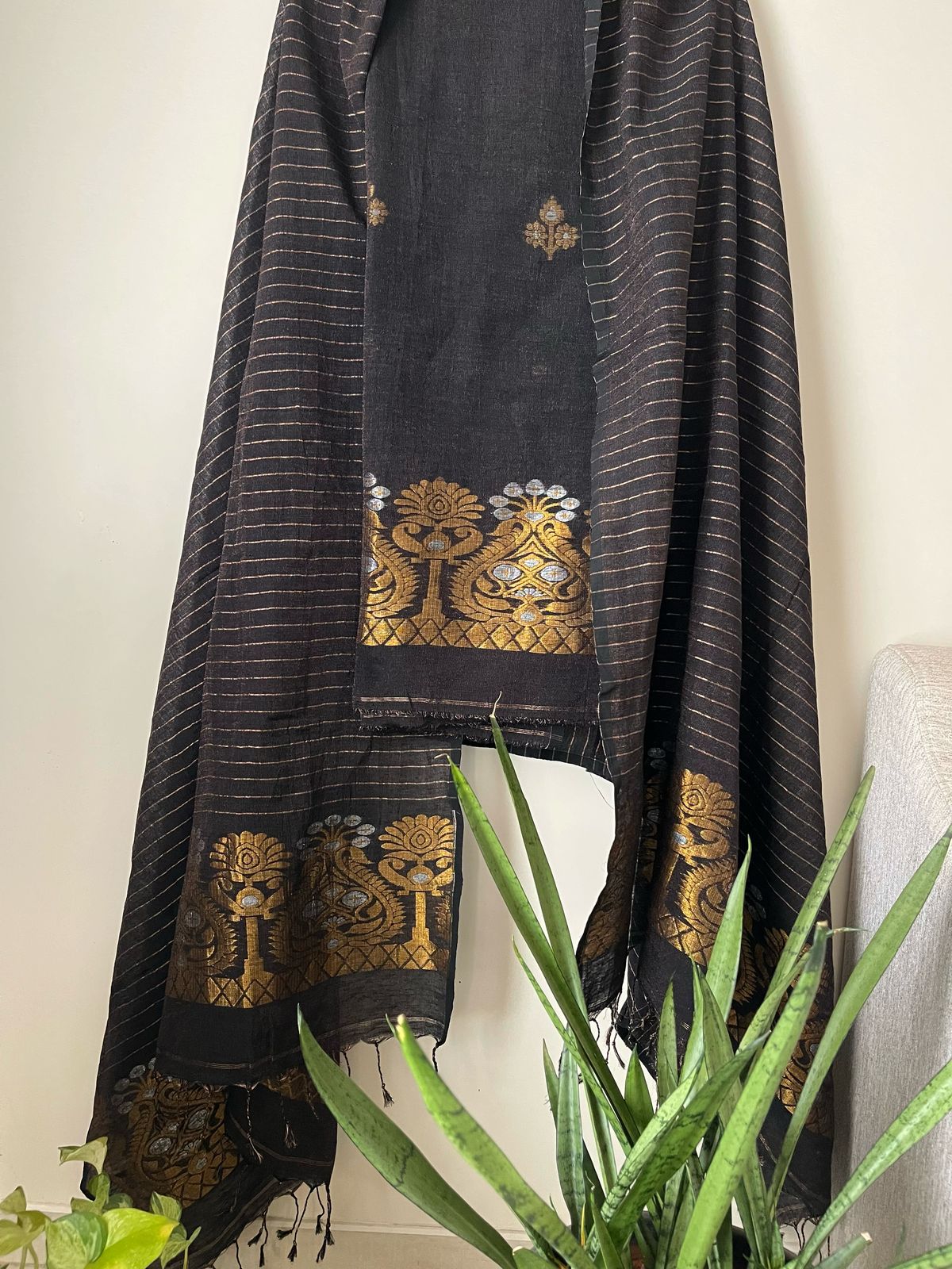 Stunning Linen Tissue Zari Weaving Kurta Dupatta Set - Black with Gold