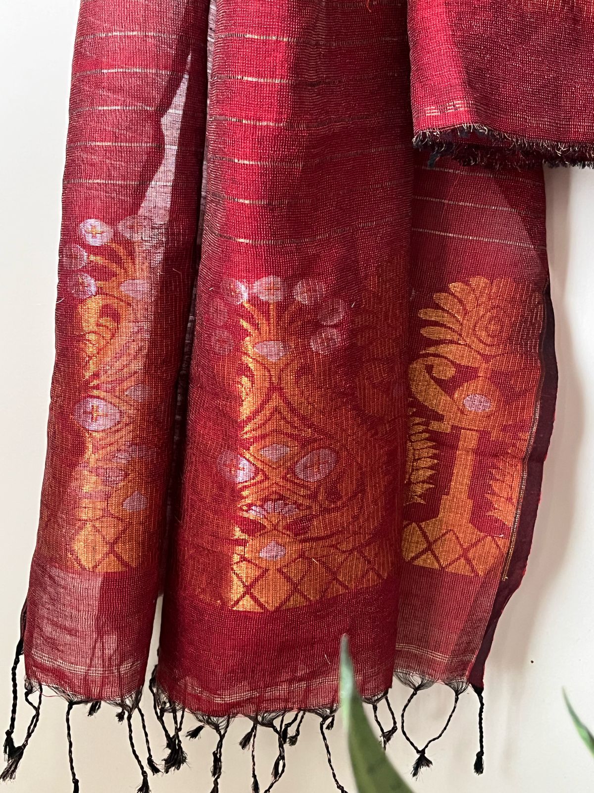 Stunning Linen Tissue Zari Weaving Kurta Dupatta Set -Deep Red with Gold