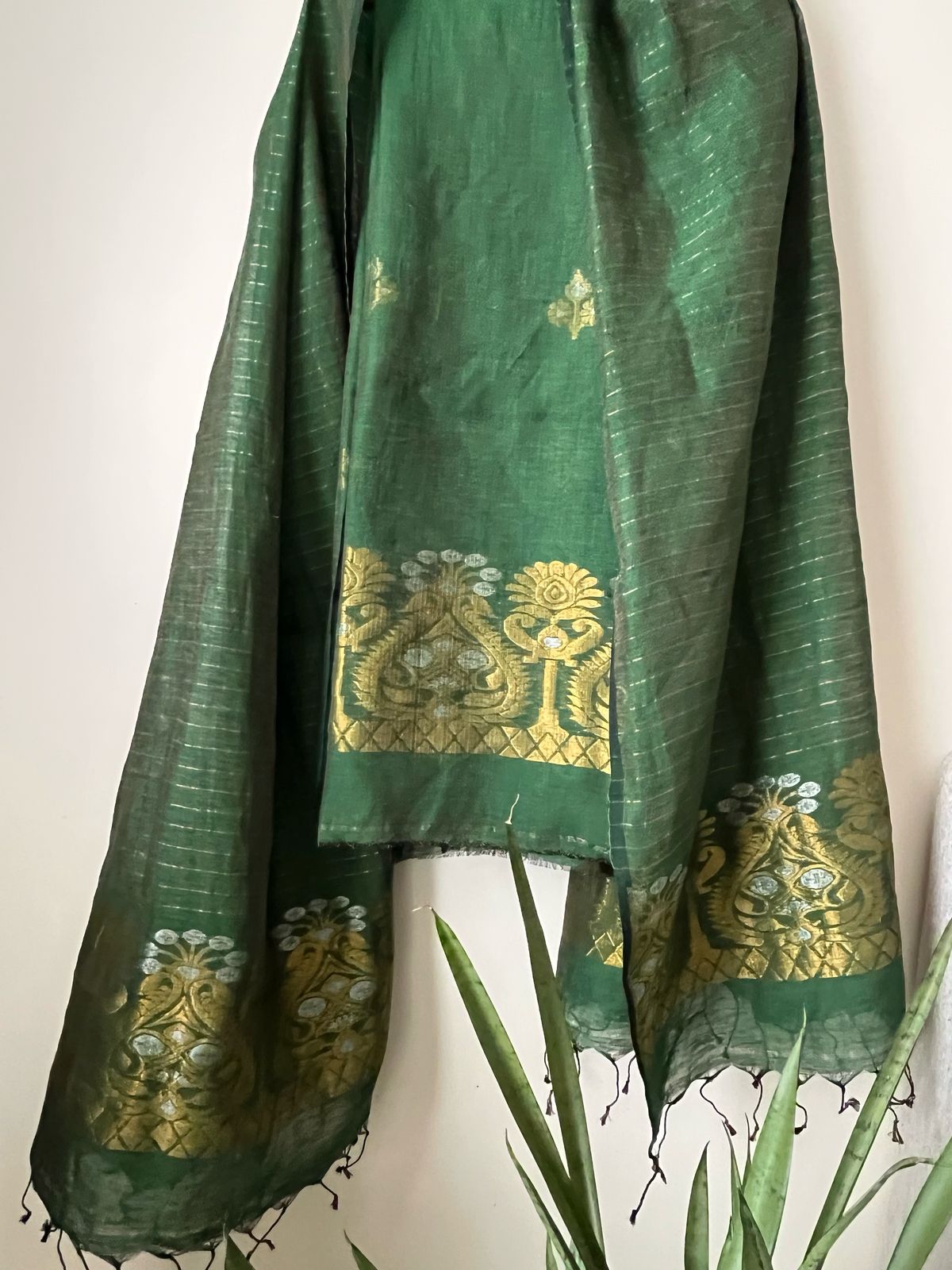 Stunning Linen Tissue Zari Weaving Kurta Dupatta Set - Bottle Green