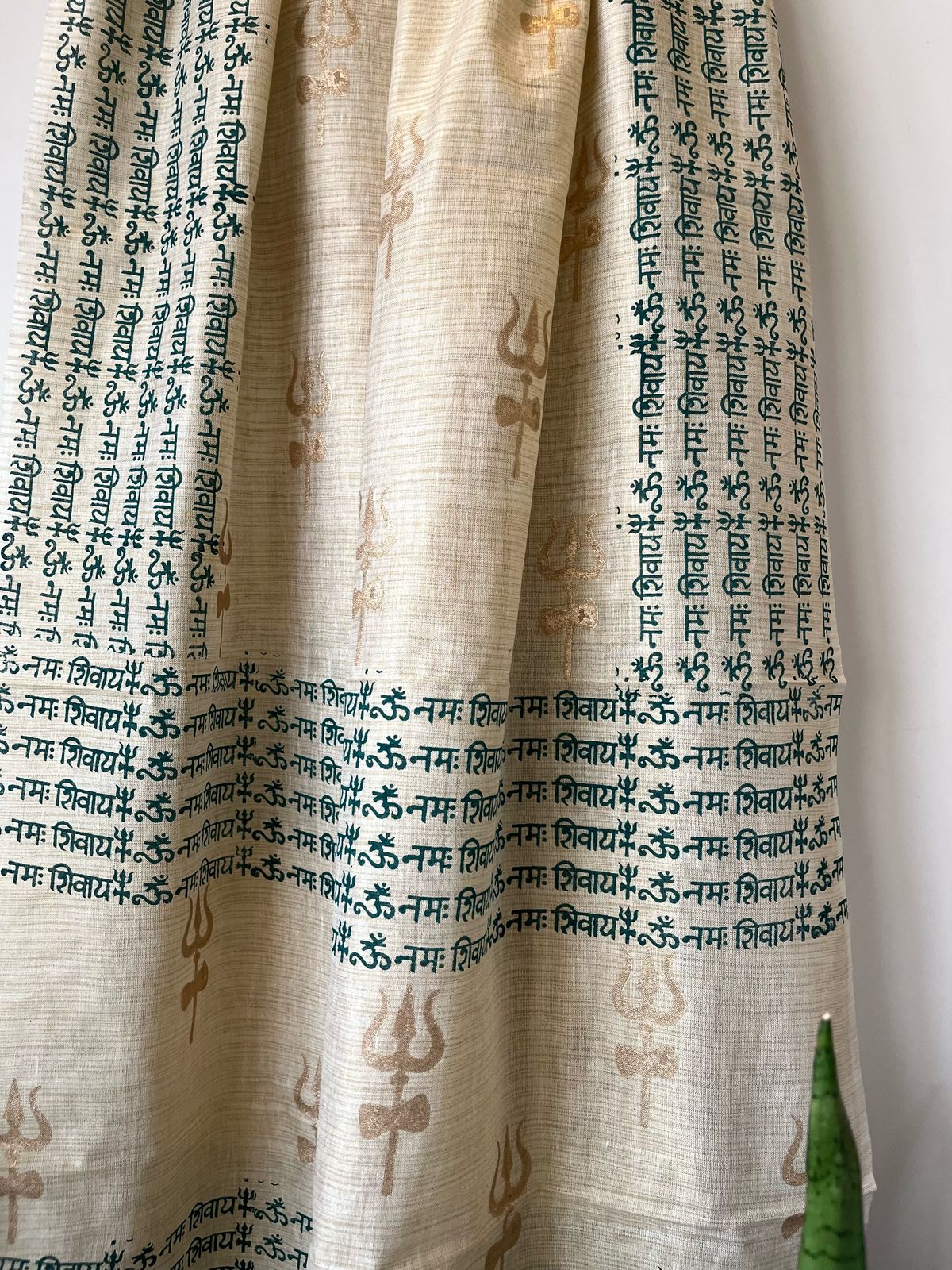 Beautiful Handblock Printed Dupatta - Om Namah Shivay print - Beige with Green