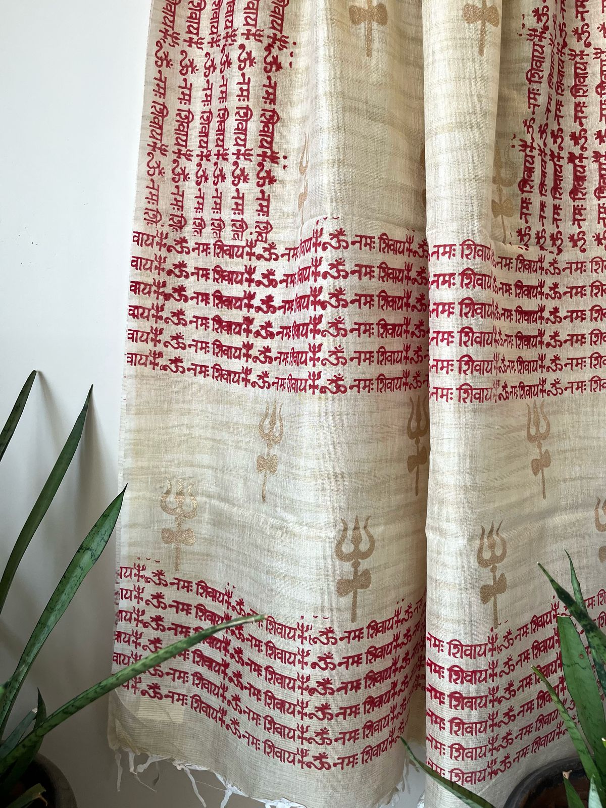Beautiful Handblock Printed Dupatta - Om Namah Shivay print - Beige with Red