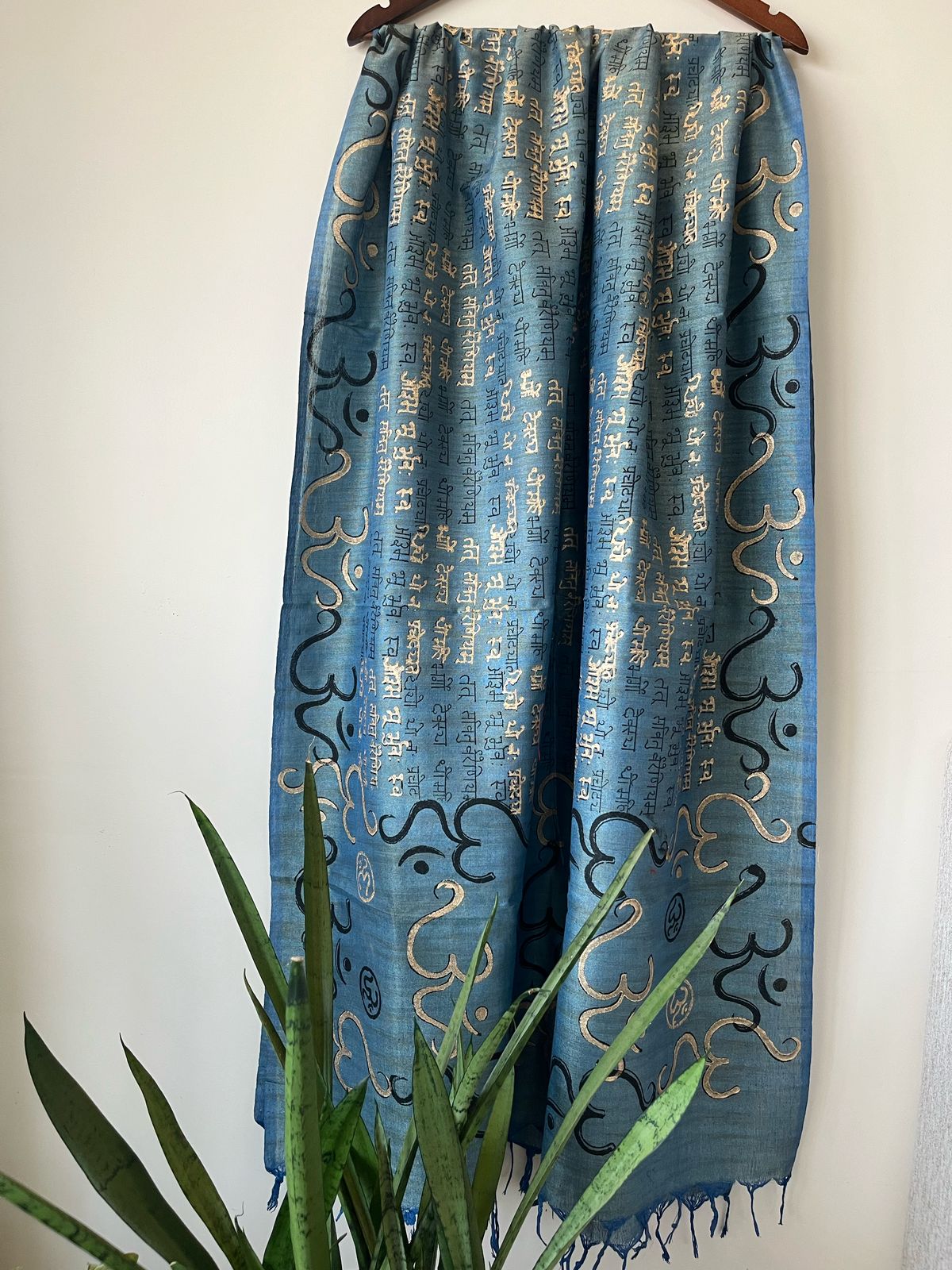 Beautiful Handblock Printed Dupatta - Gayatri Mantra and Om print - Blue