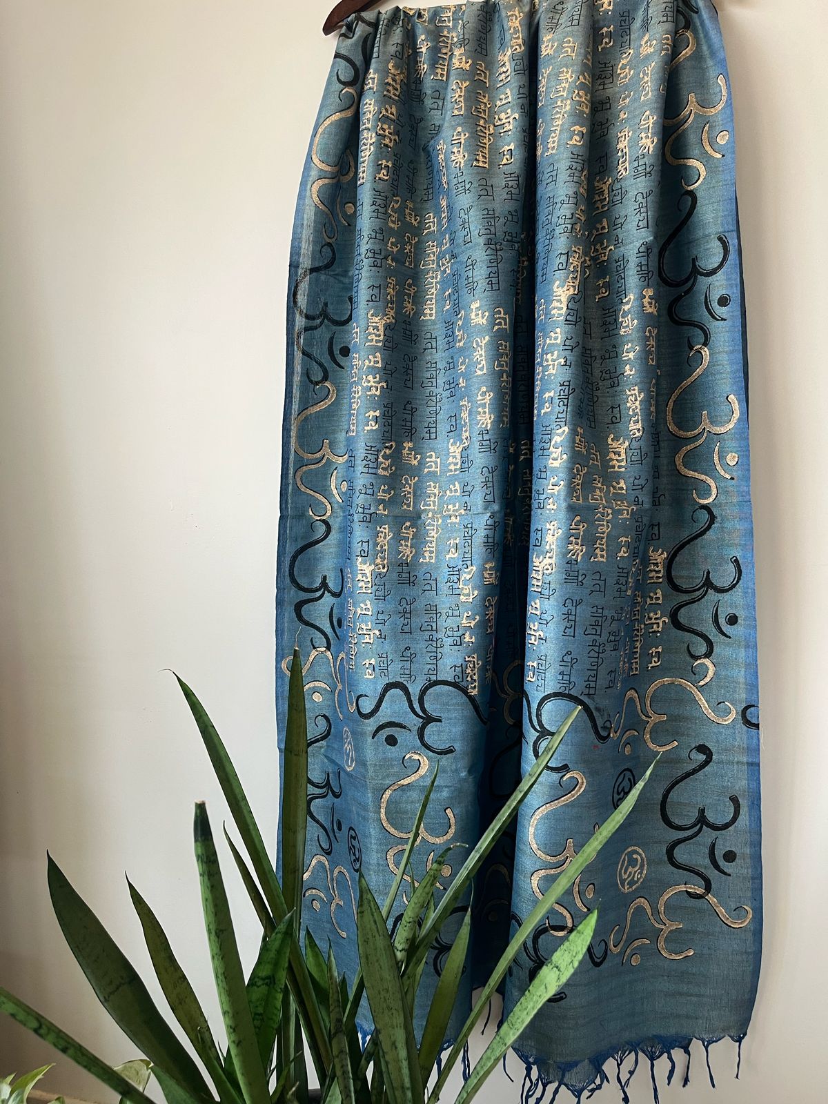 Beautiful Handblock Printed Dupatta - Gayatri Mantra and Om print - Blue