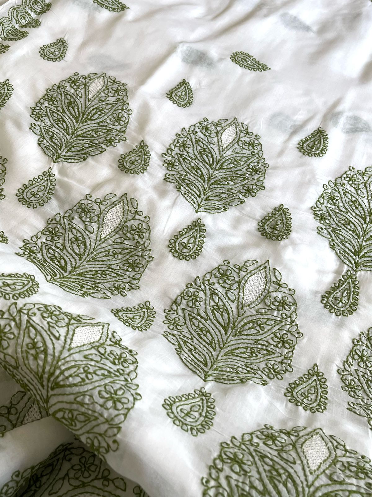 Pure Cotton Hand Chikankari Jaal Work Embroidery Saree- White with Green