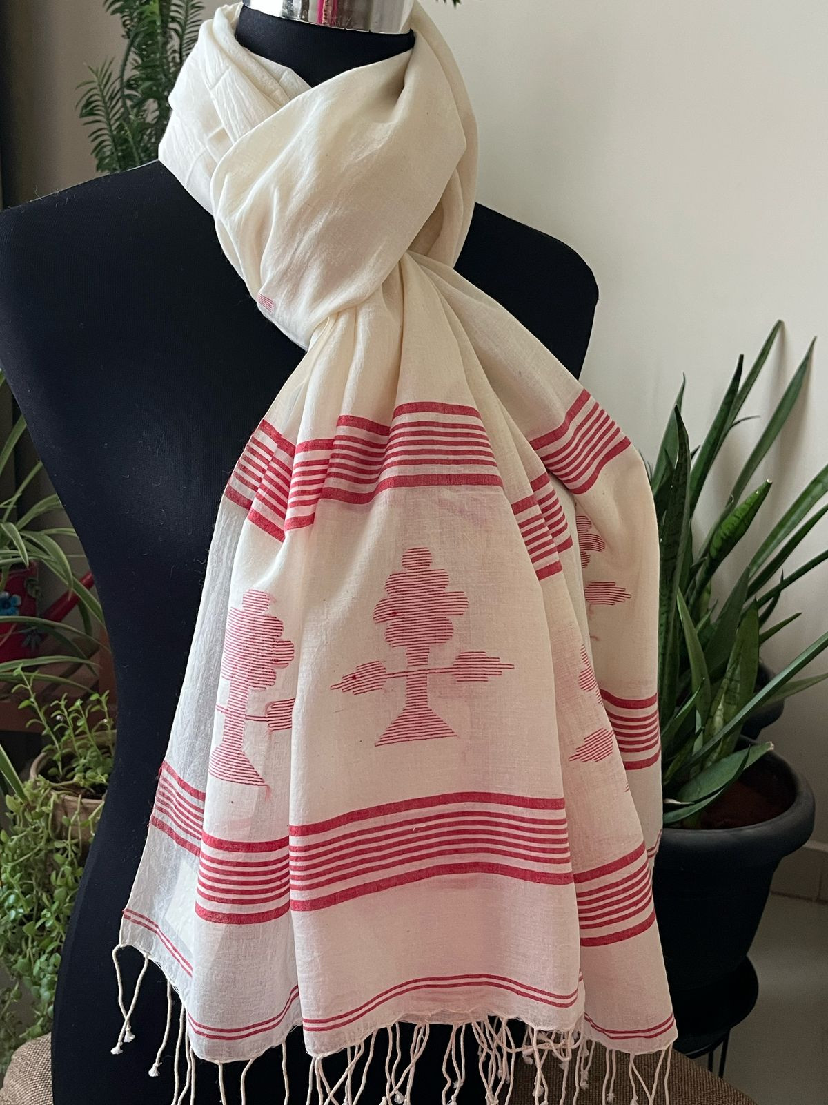 Soft Pure Cotton Jamdani Handloom Stole - White and Red
