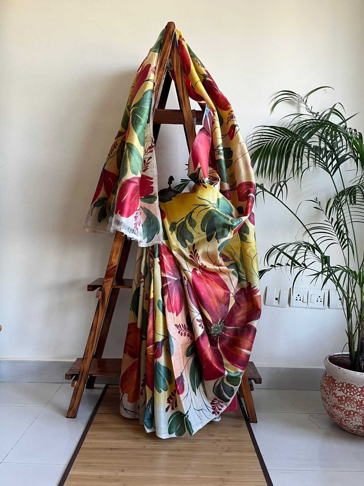 Very exclusive Pure Tussar Silk Saree with Handpainted- Pale Yellow