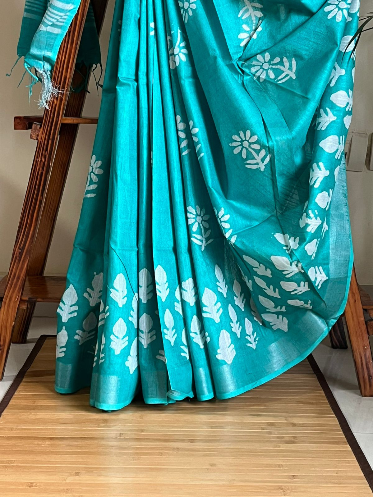 Pure Cotton Wax Batik Saree with zari border - Teal