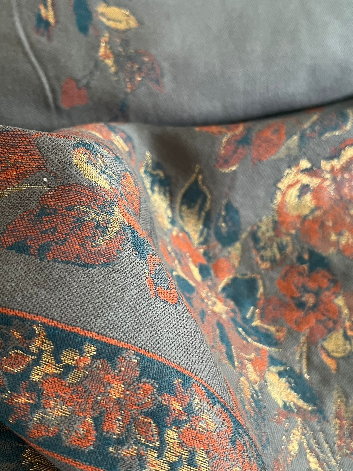 100 Pure Wool Kani Weave Suit with Zari Buttis - Grey