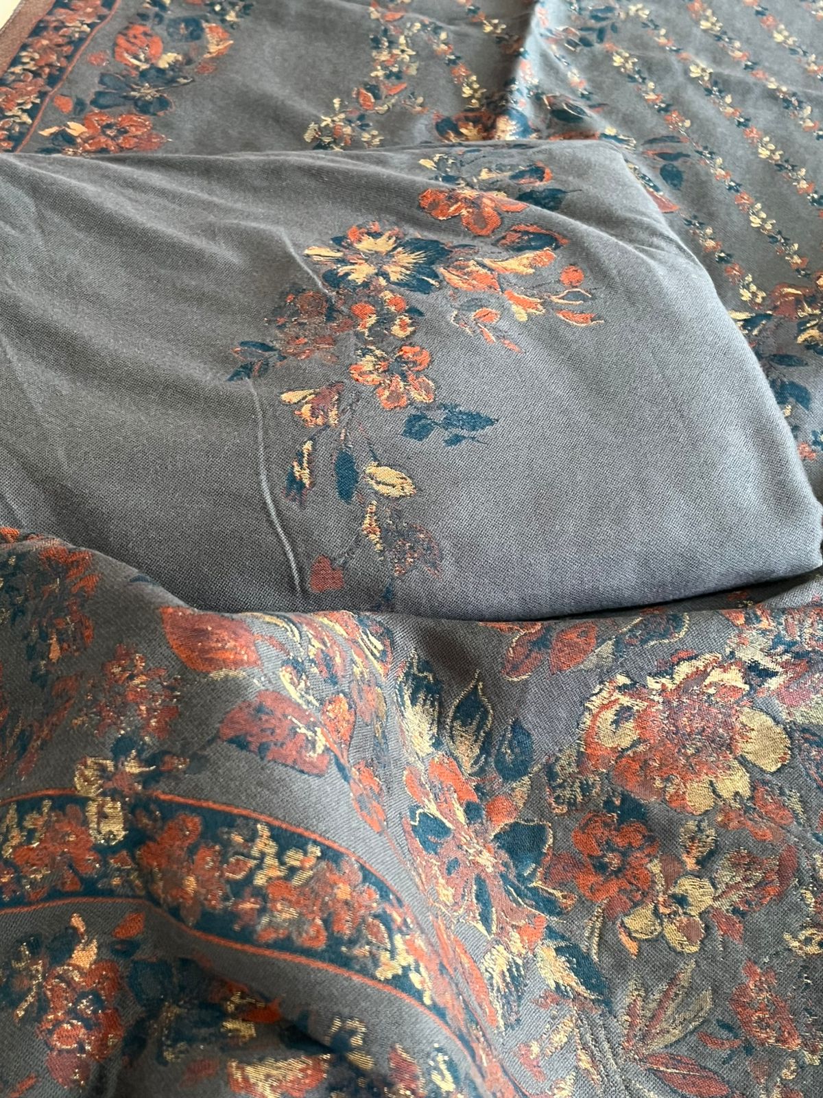 100 Pure Wool Kani Weave Suit with Zari Buttis - Grey