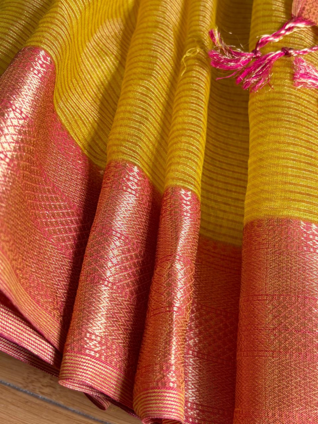 Light as air, rich in heritage... Maheshwari Sarees