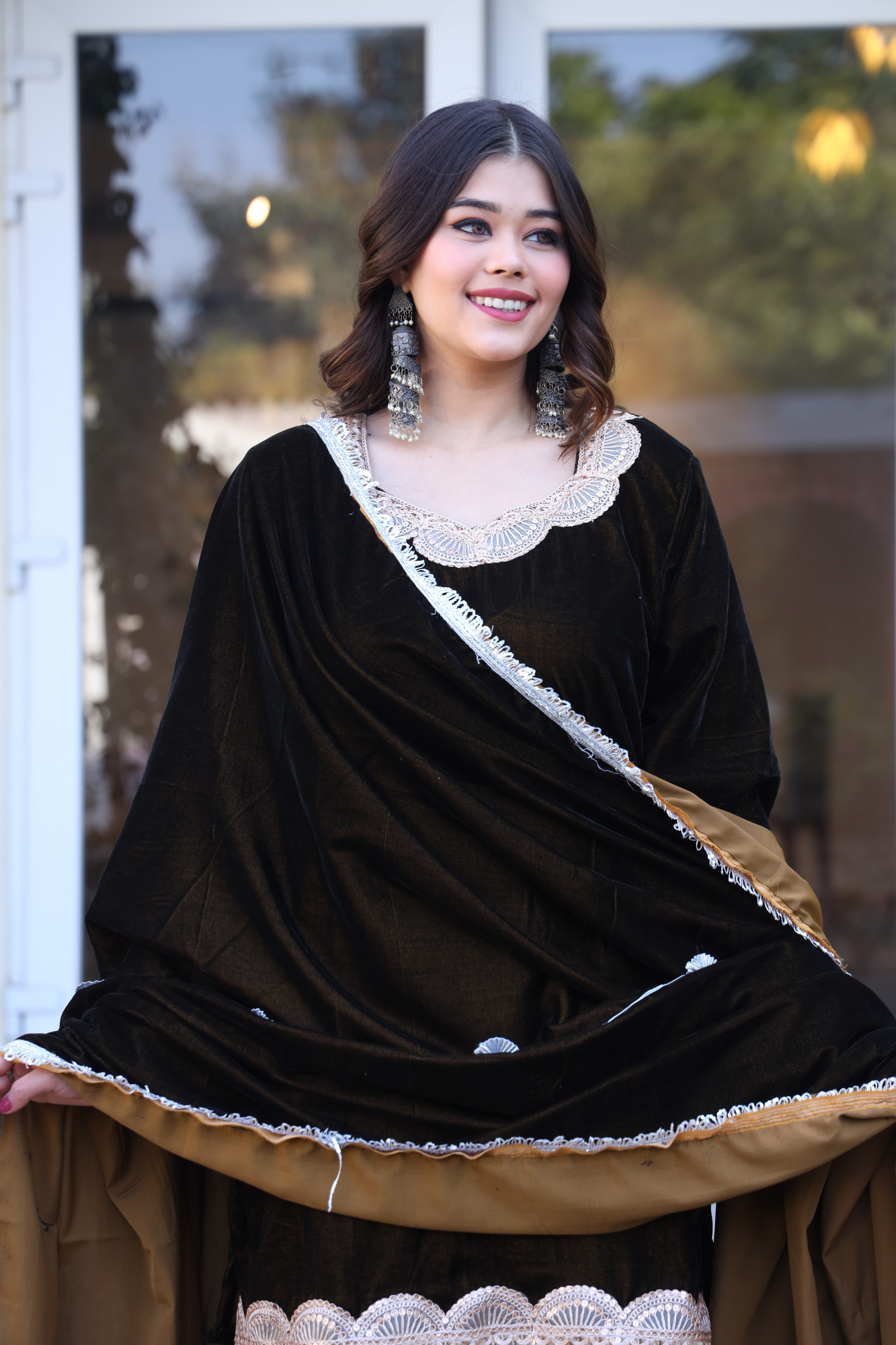 Brown Velvet Suit Set And Embroidered Dupatta