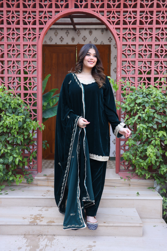 Image of Bottle Green Velvet Suit Set And Embroidered Dupatta