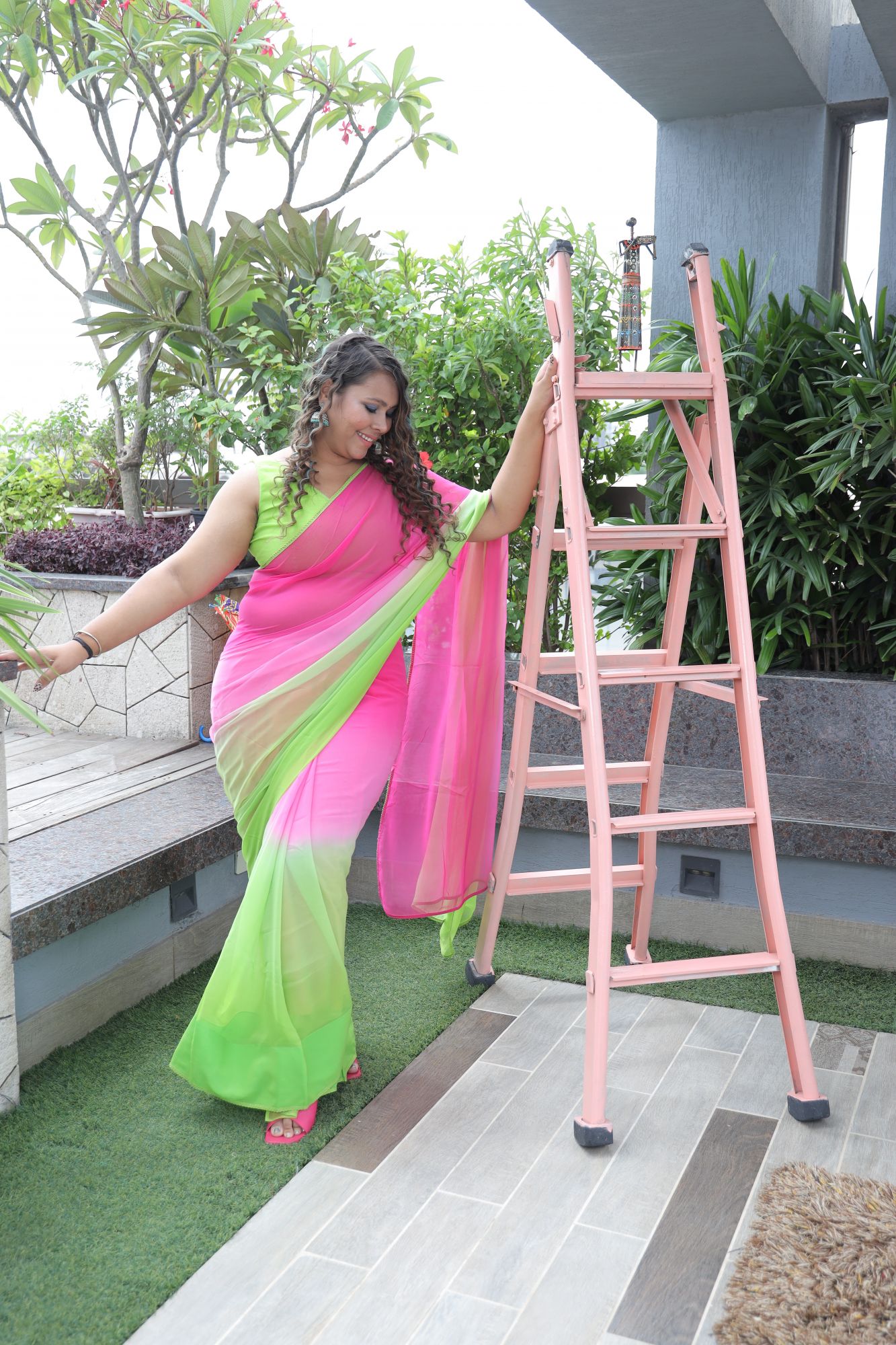 Pink And Green Ombre Alia Bhatt Saree Rocky And Rani