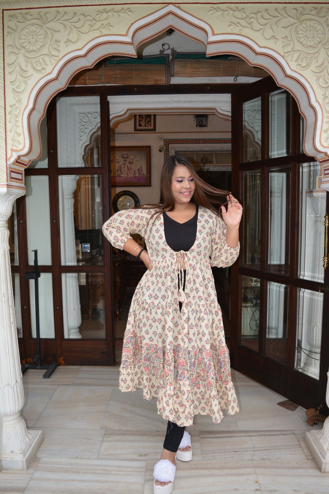 Beige and Peach Printed Shrug