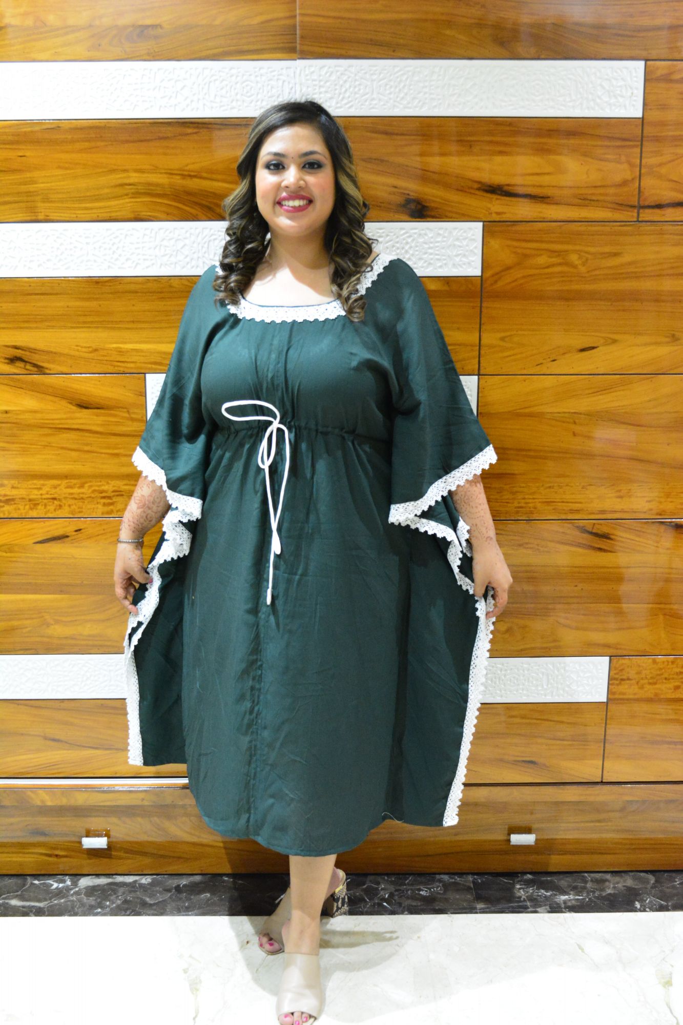 Pine Chikan Laced Kaftan