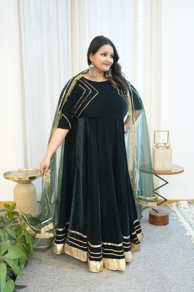 Image of Green Velvet Anarkali With Net Dupatta