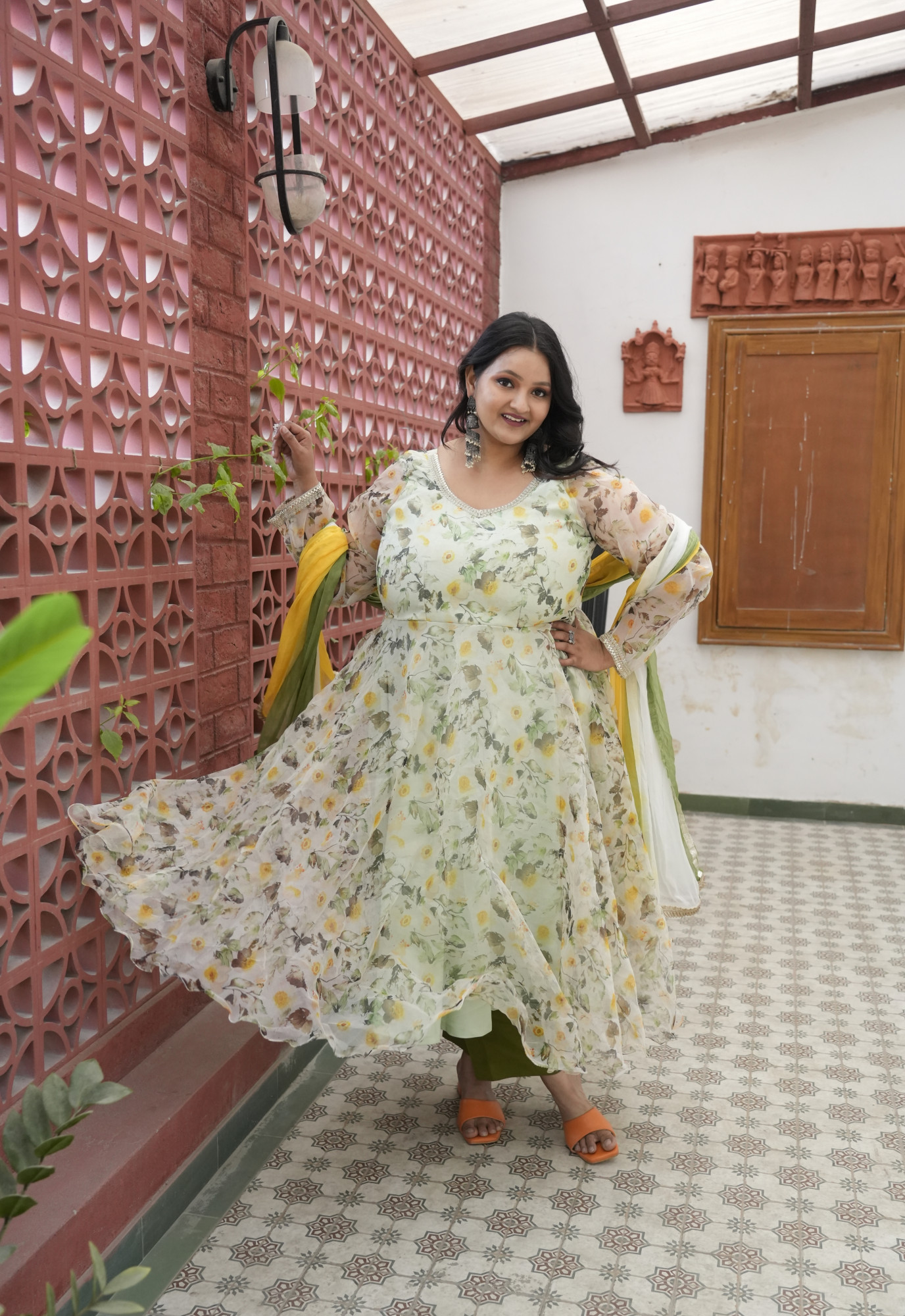 Dewy Bloom Bliss Off white Orgenza Anarkali Set