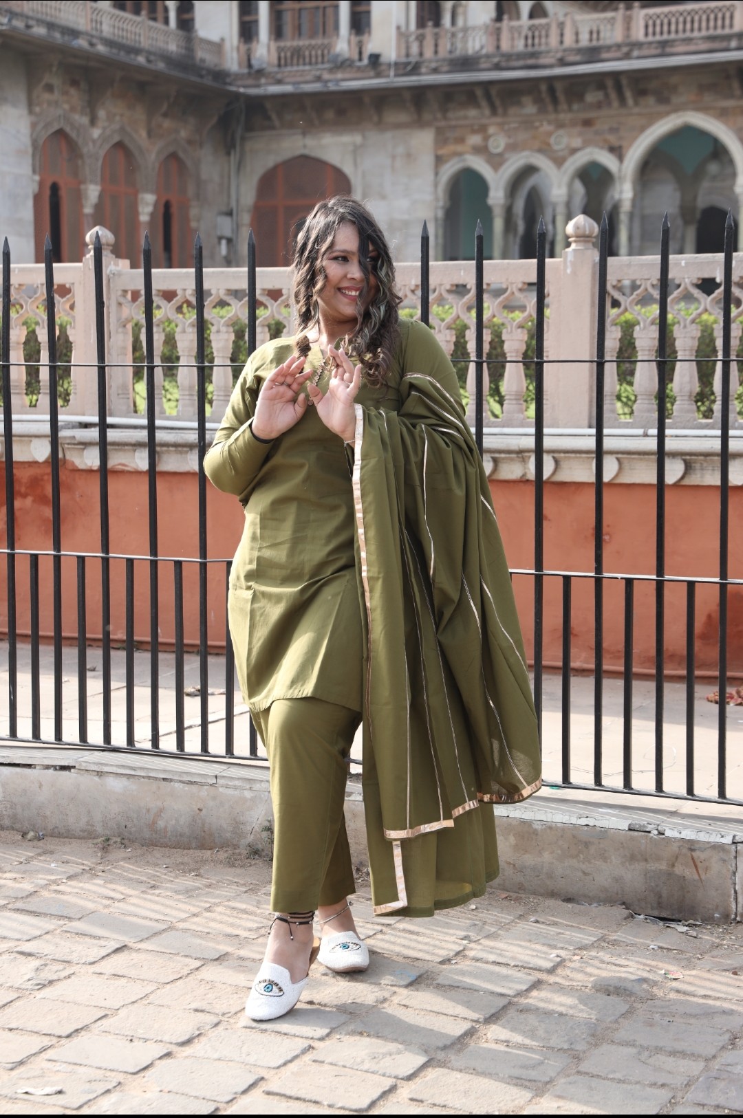 Olive Solid Straight Suit Set