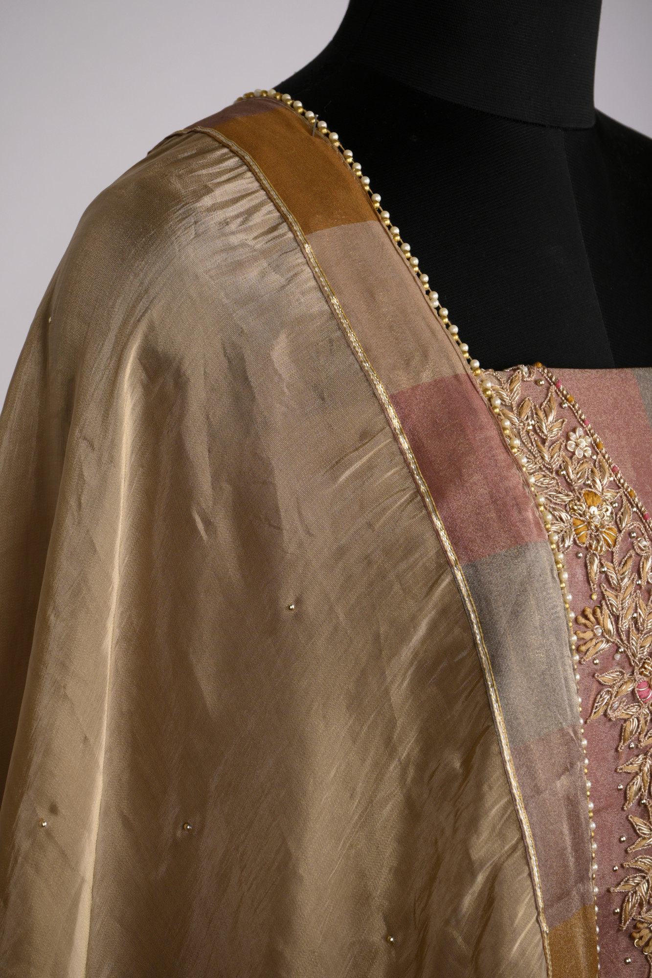 Pink Silk Jacquard Suit Set with Dupatta - R157-SPR2376