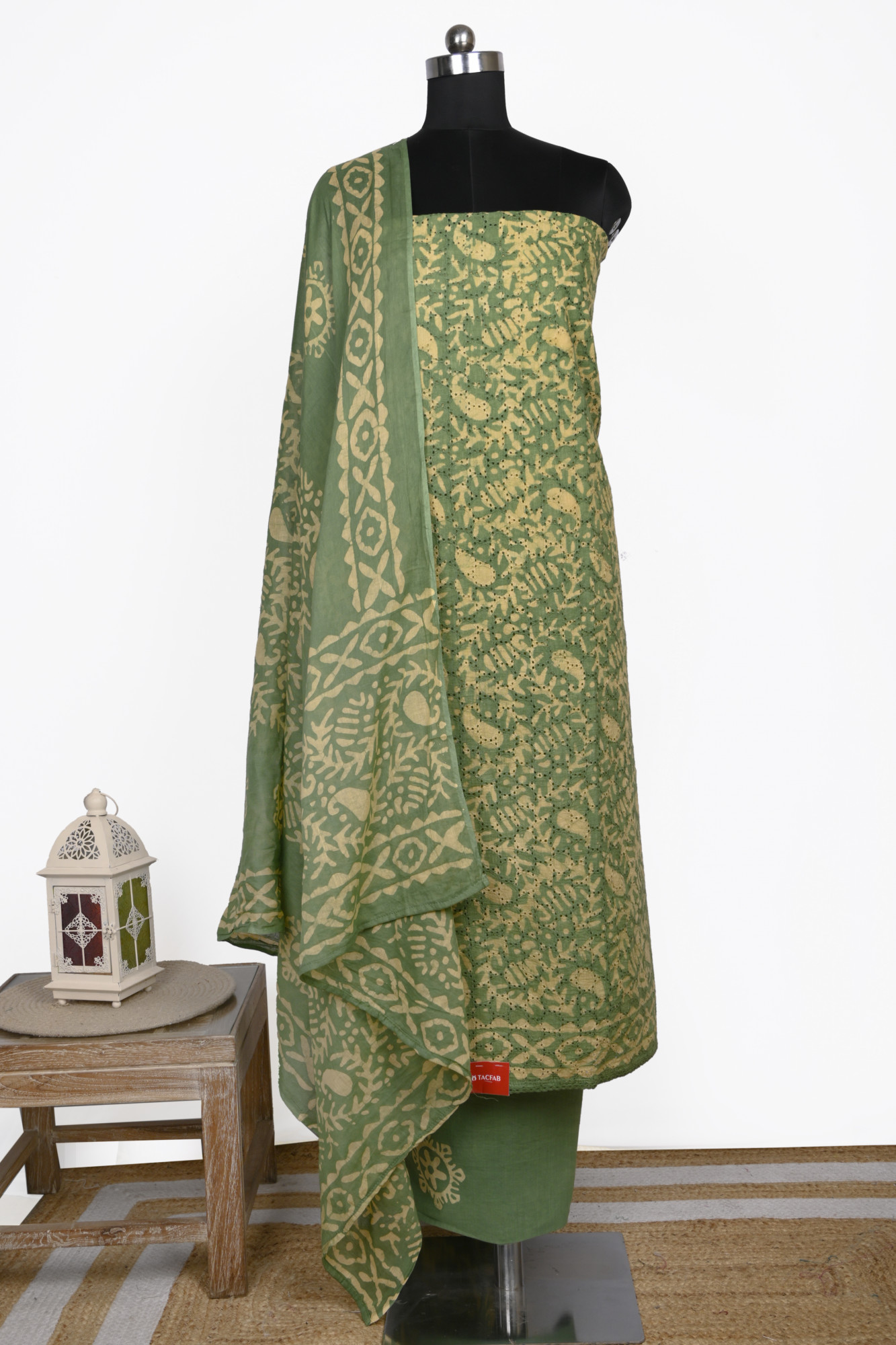 Green cotton Suit Set with Beautiful Dupatta - 983-6047-2C