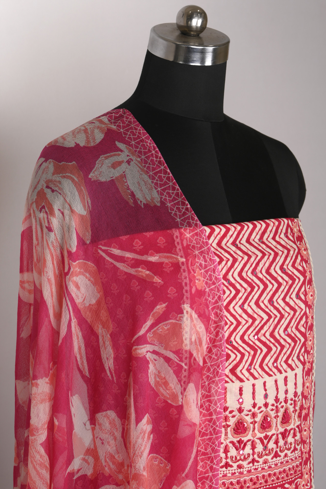 Rani Cotton Beautiful Suit Set with Dupatta - 983-4807-36-2D