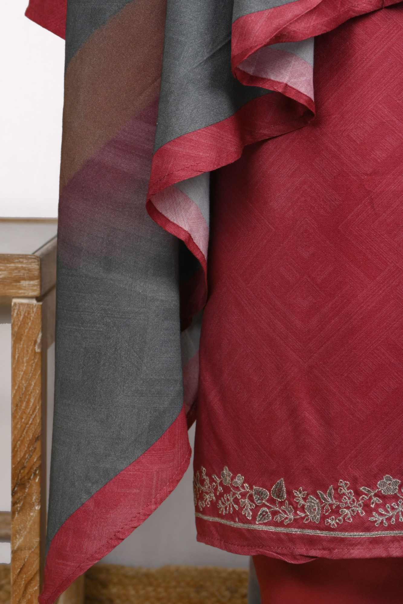 Pink Spun Suit Set With Spun Dupatta - VARV01D