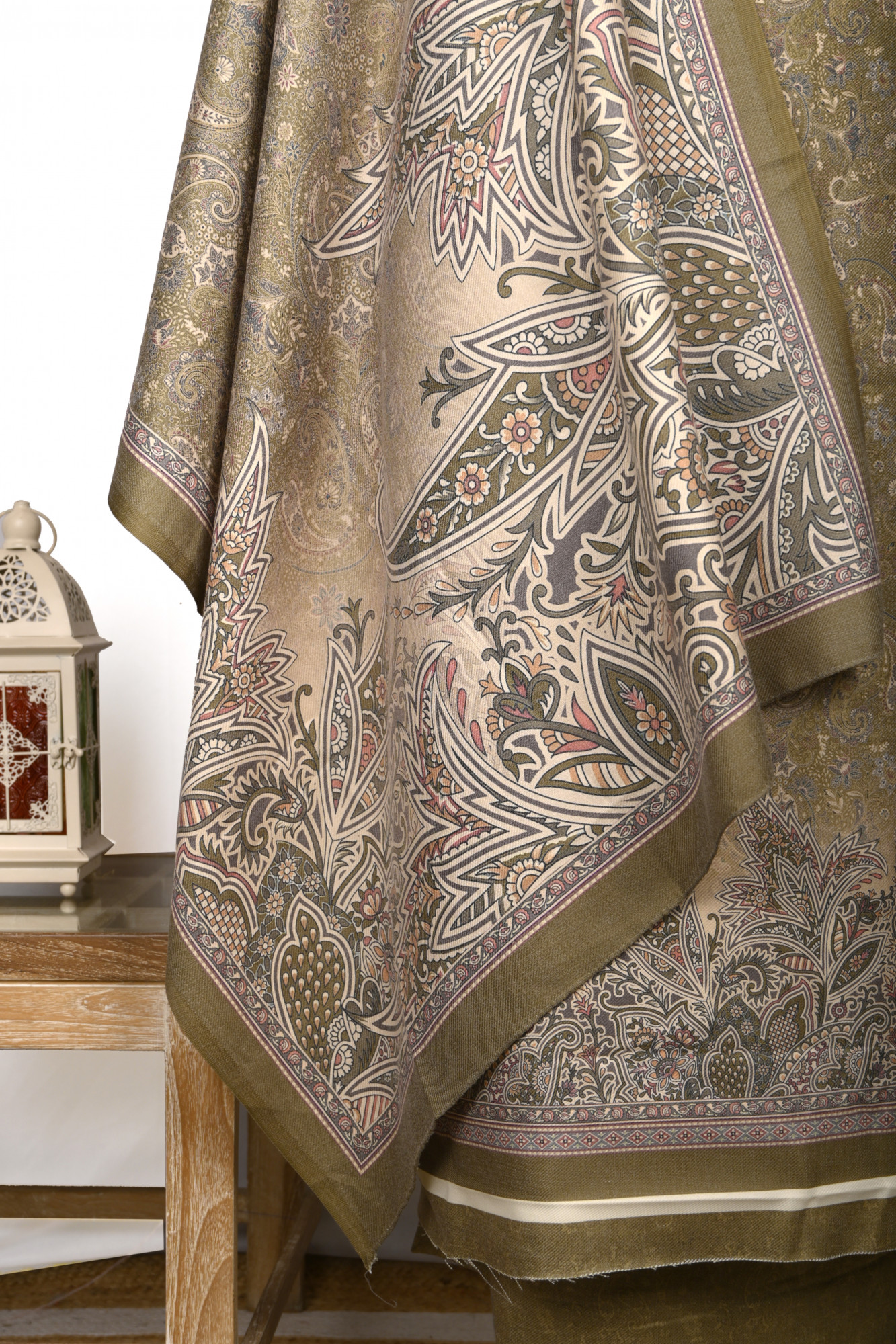 Green Spun Printed Suit Set with Spun Dupatta - 1000-70341A