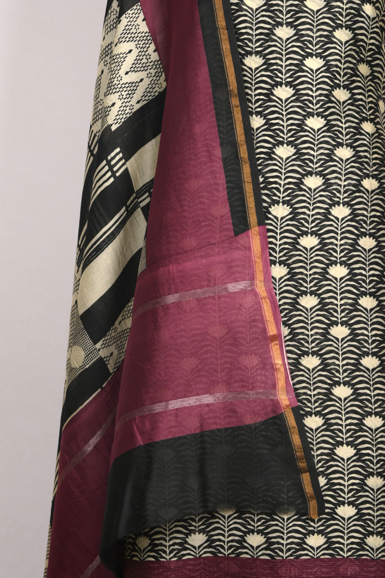 Wine Maheshwari Beautiful Suit Set with Dupatta - 811-S151-445-119-2C