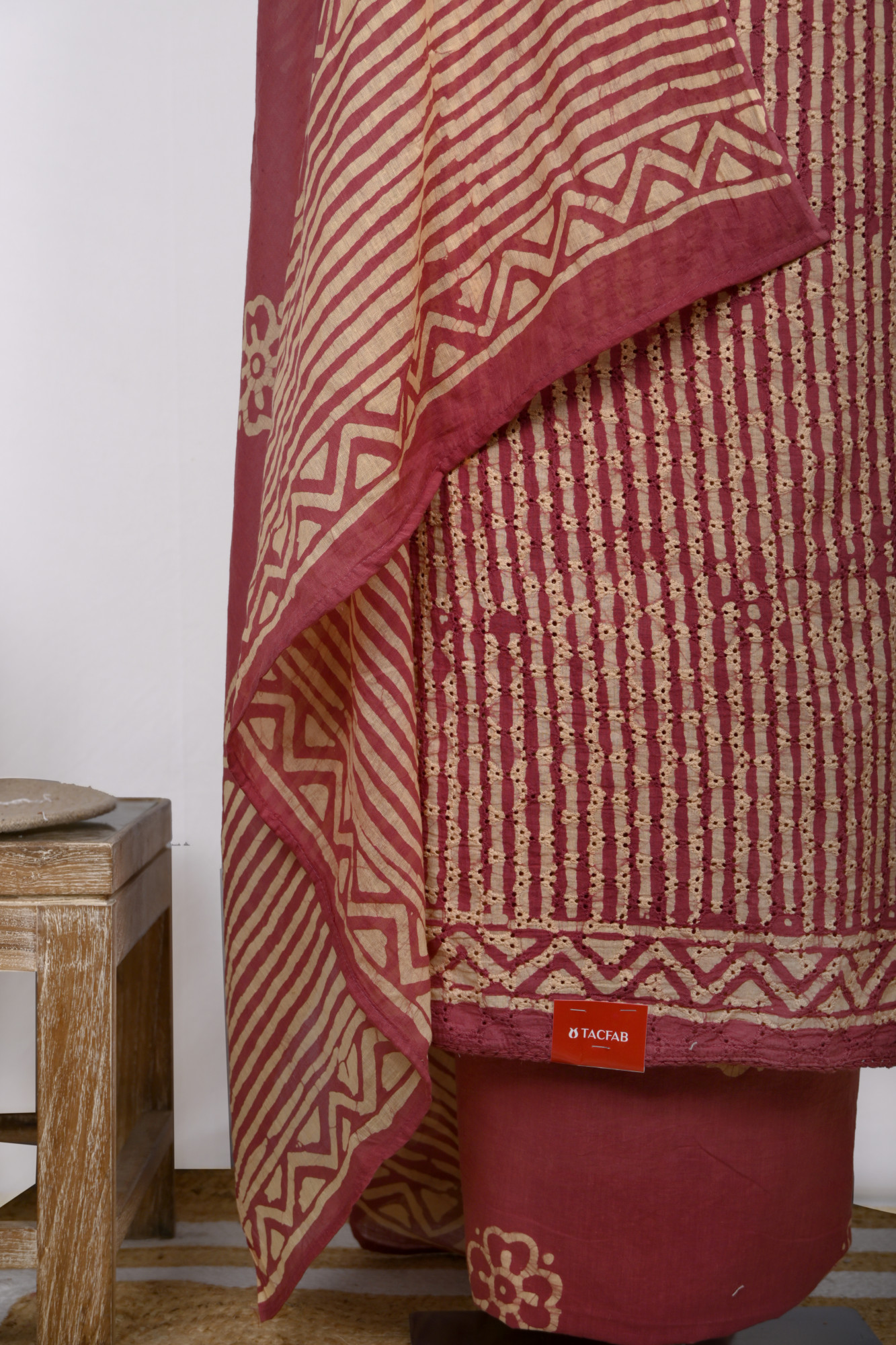 Mauve cotton Suit Set with Beautiful Dupatta - 983-6047-1A