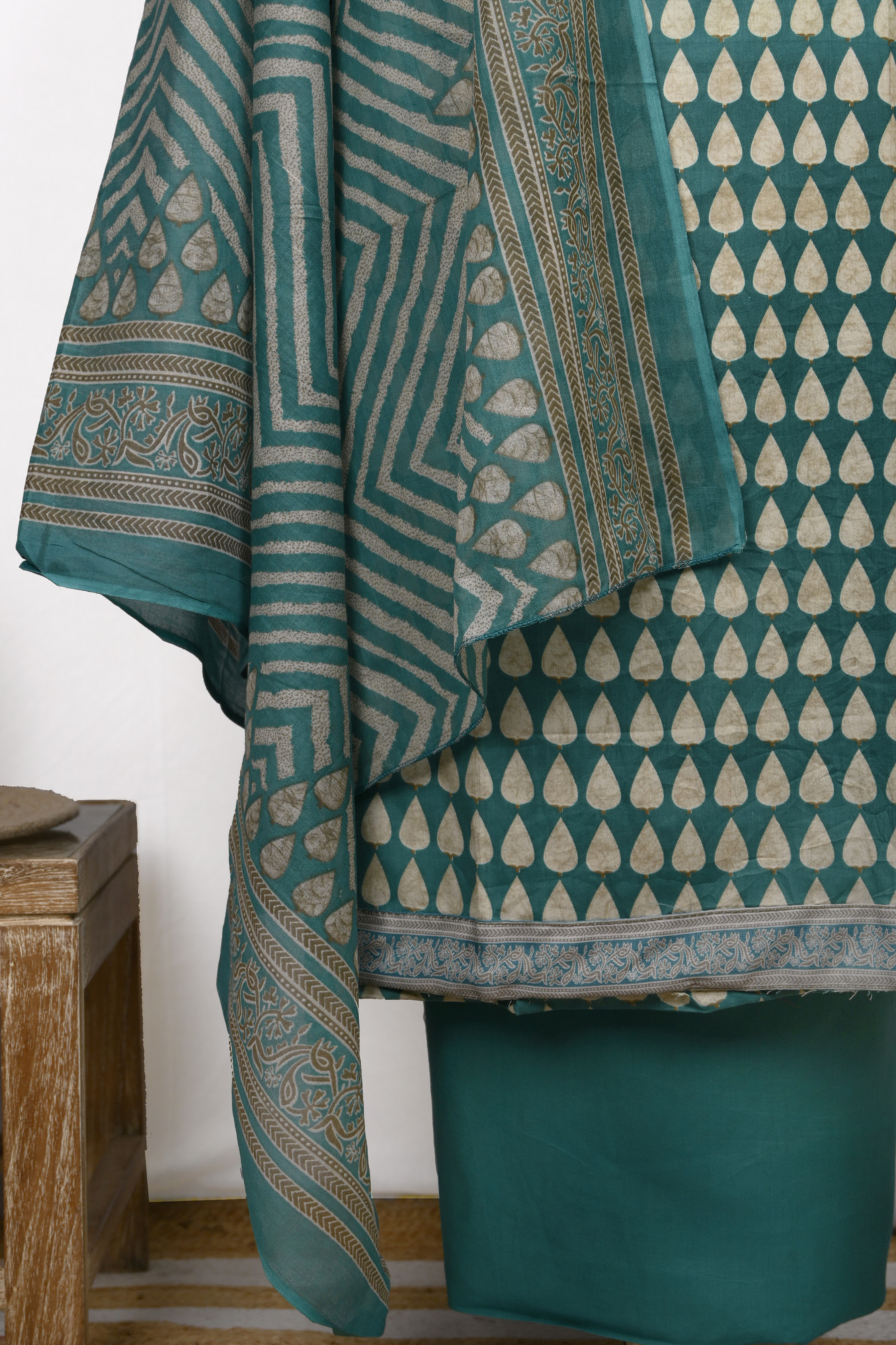 Firoze cotton Suit Set with Cotton Dupatta - 983-4984B