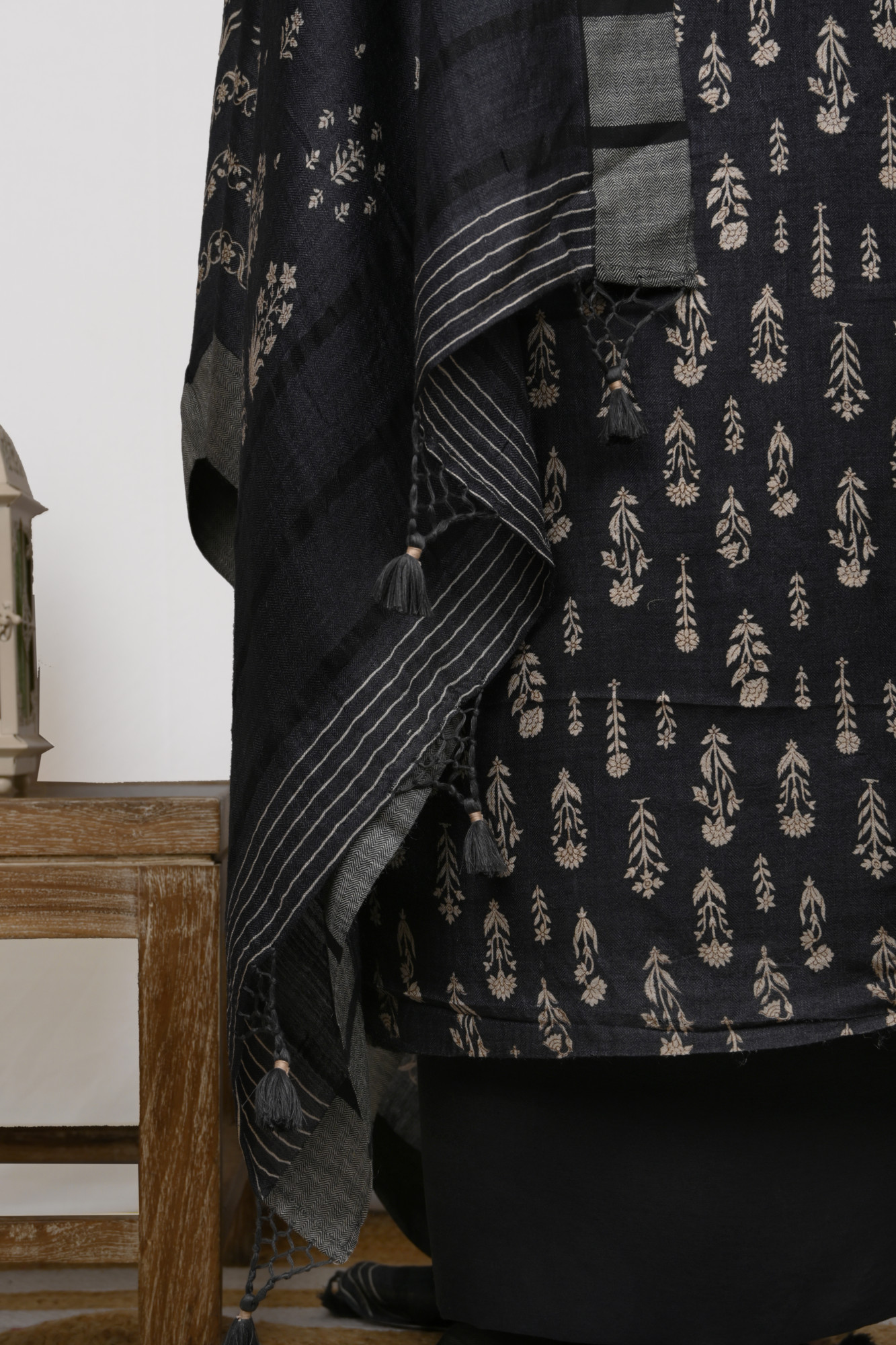 Black Pashmina Suit Set with Pashmina Dupatta - 799-16001-11A