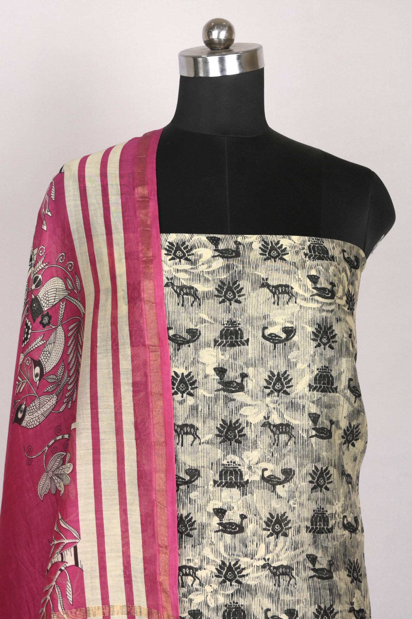 Magenta Maheshwari Beautiful Suit Set with Dupatta - 811-S151-445-119-1D