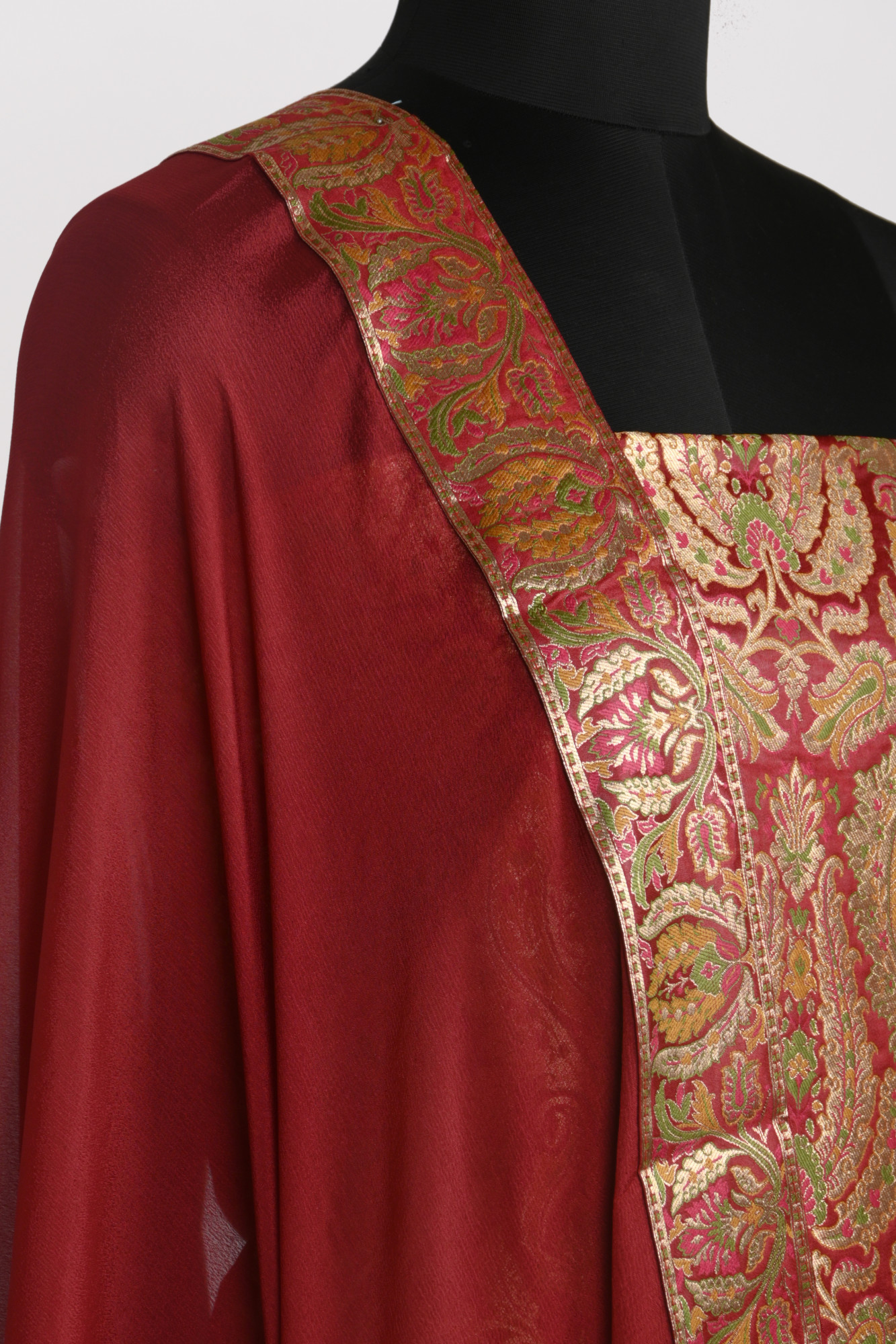 Maroon Banarsi Brocade Unstitch suit set with Dupatta - 1021-KIMKHAB-1A