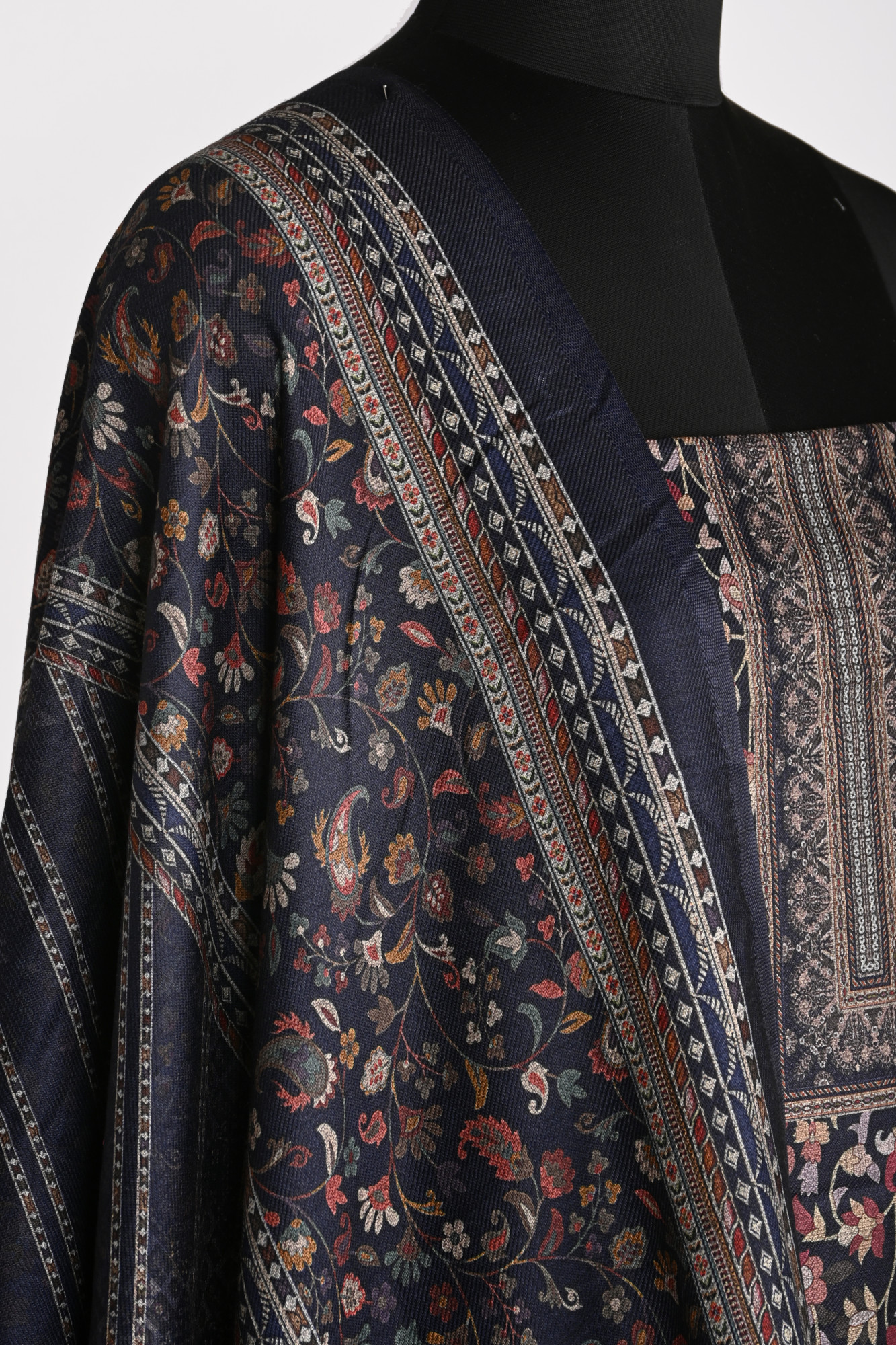 Blue Spun Printed Suit Set with Spun Dupatta - 1000-70373