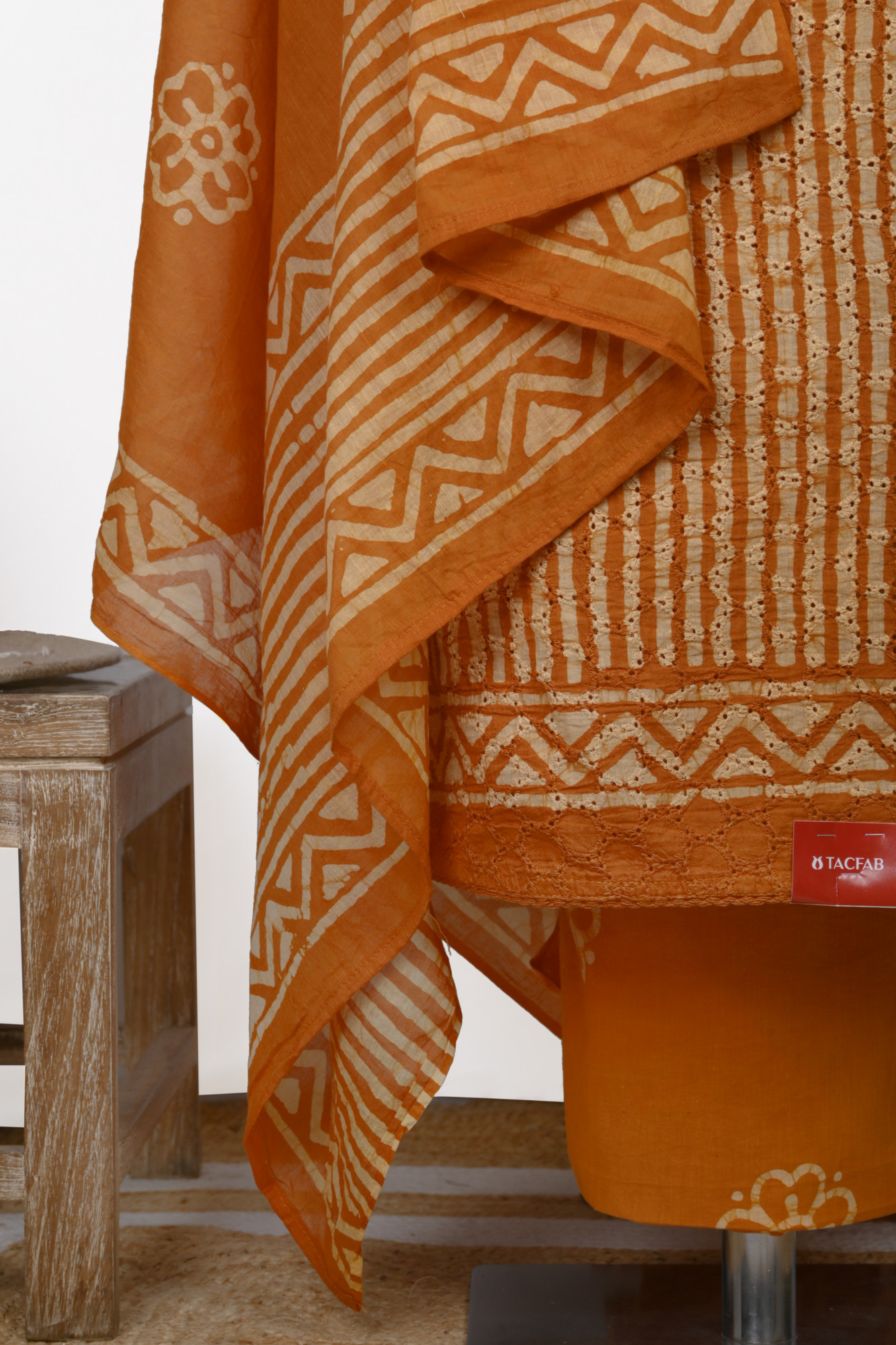 Orange cotton Suit Set with Beautiful Dupatta - 983-6047-1D