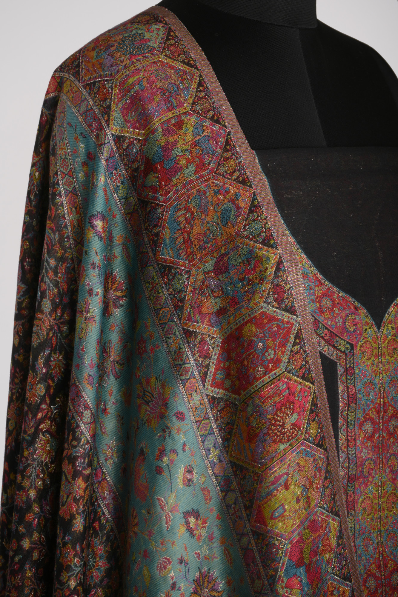 Black Silk Suit Set with Pashmina Dupatta - WEPSH102A