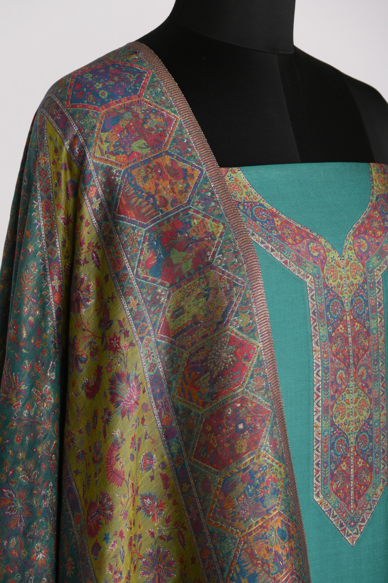 Green Silk Suit Set With Pashmina Dupatta - WEPSH102