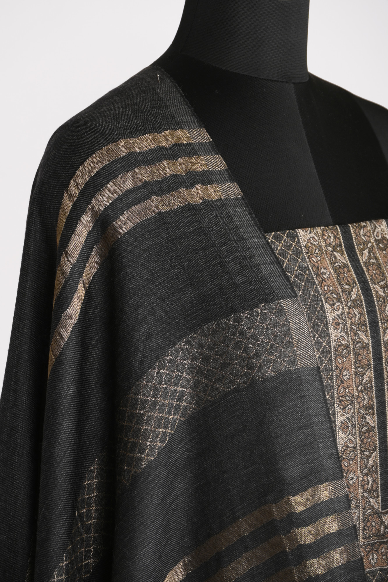 Black Pashmina Suit set with Pashmina Dupatta - PASH1404