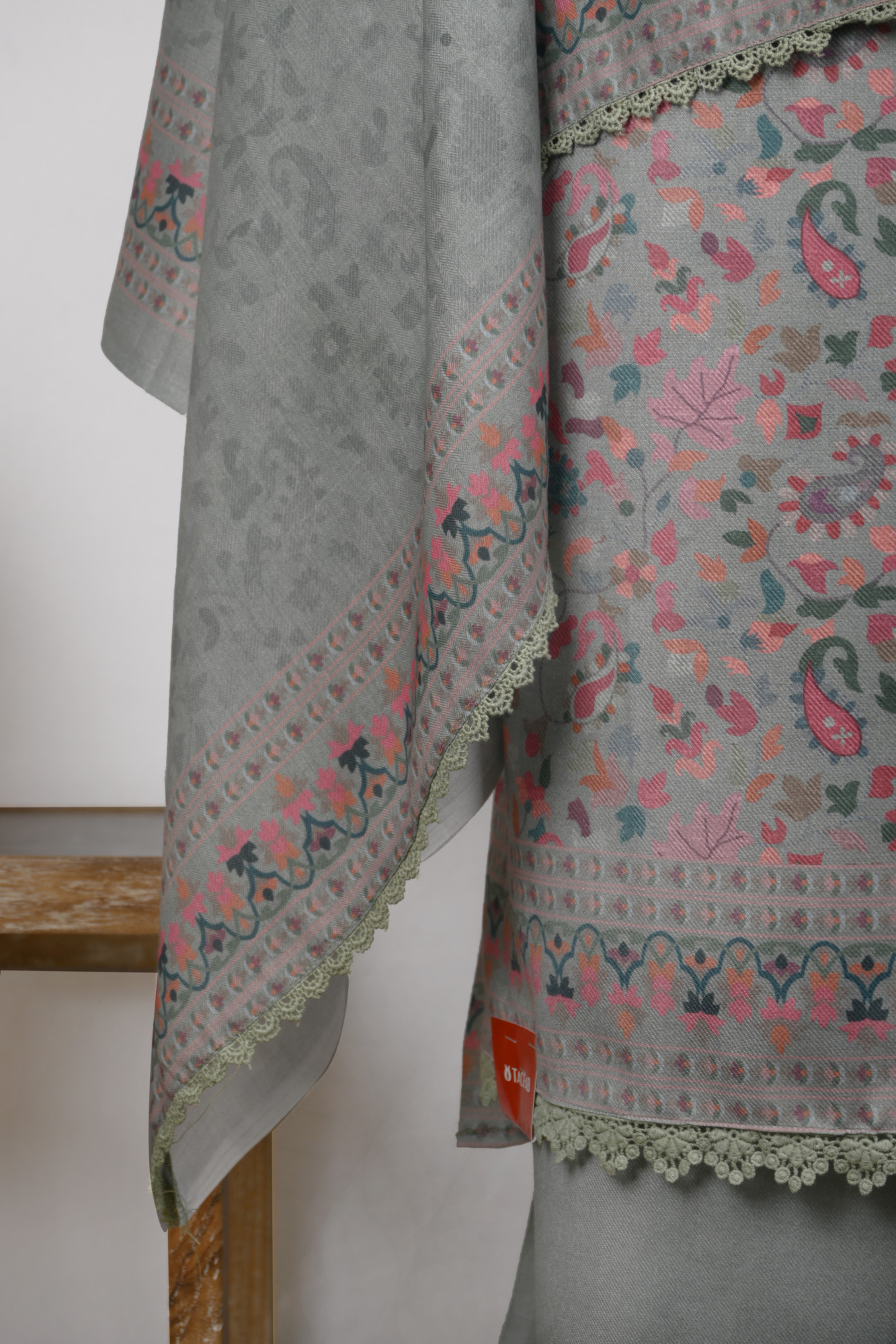 Green Printed Beautiful Spun Suit Set With Dupatta - 131-K2001A