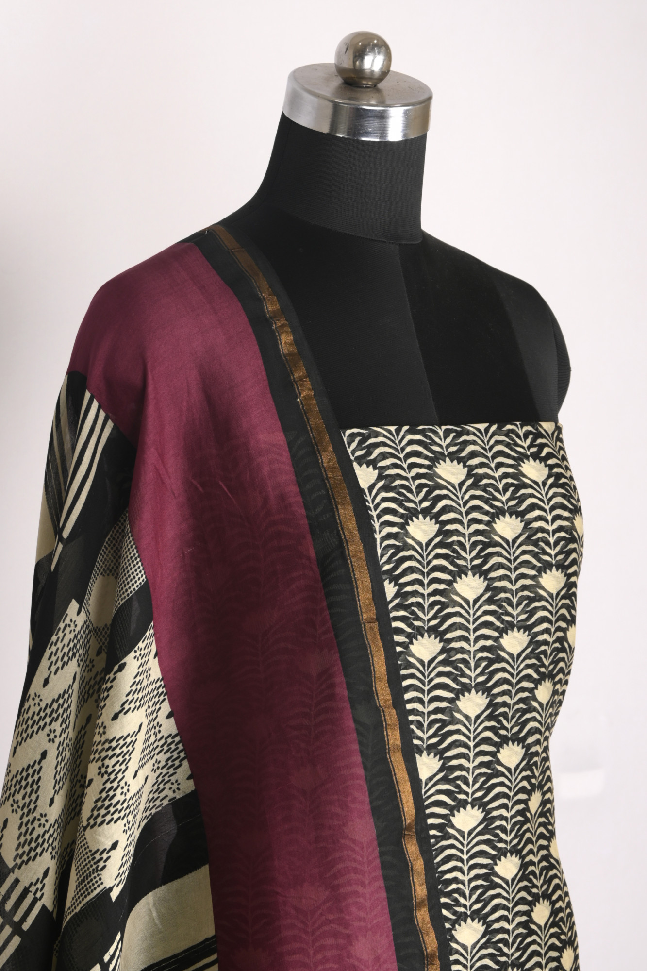 Wine Maheshwari Beautiful Suit Set with Dupatta - 811-S151-445-119-2C