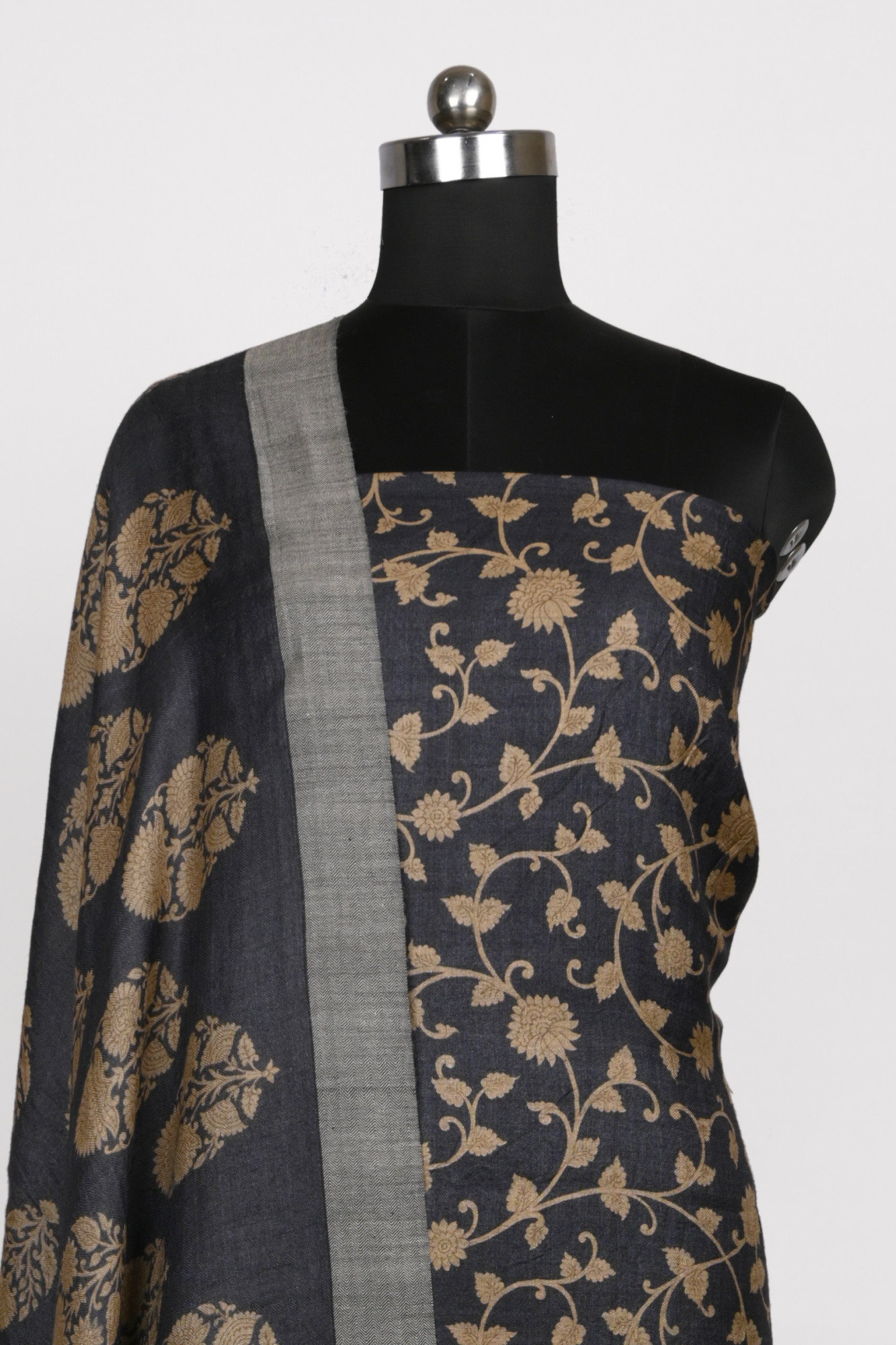 Black Pashmina Suit Set with Pashmina Dupatta - 799-16001-2B